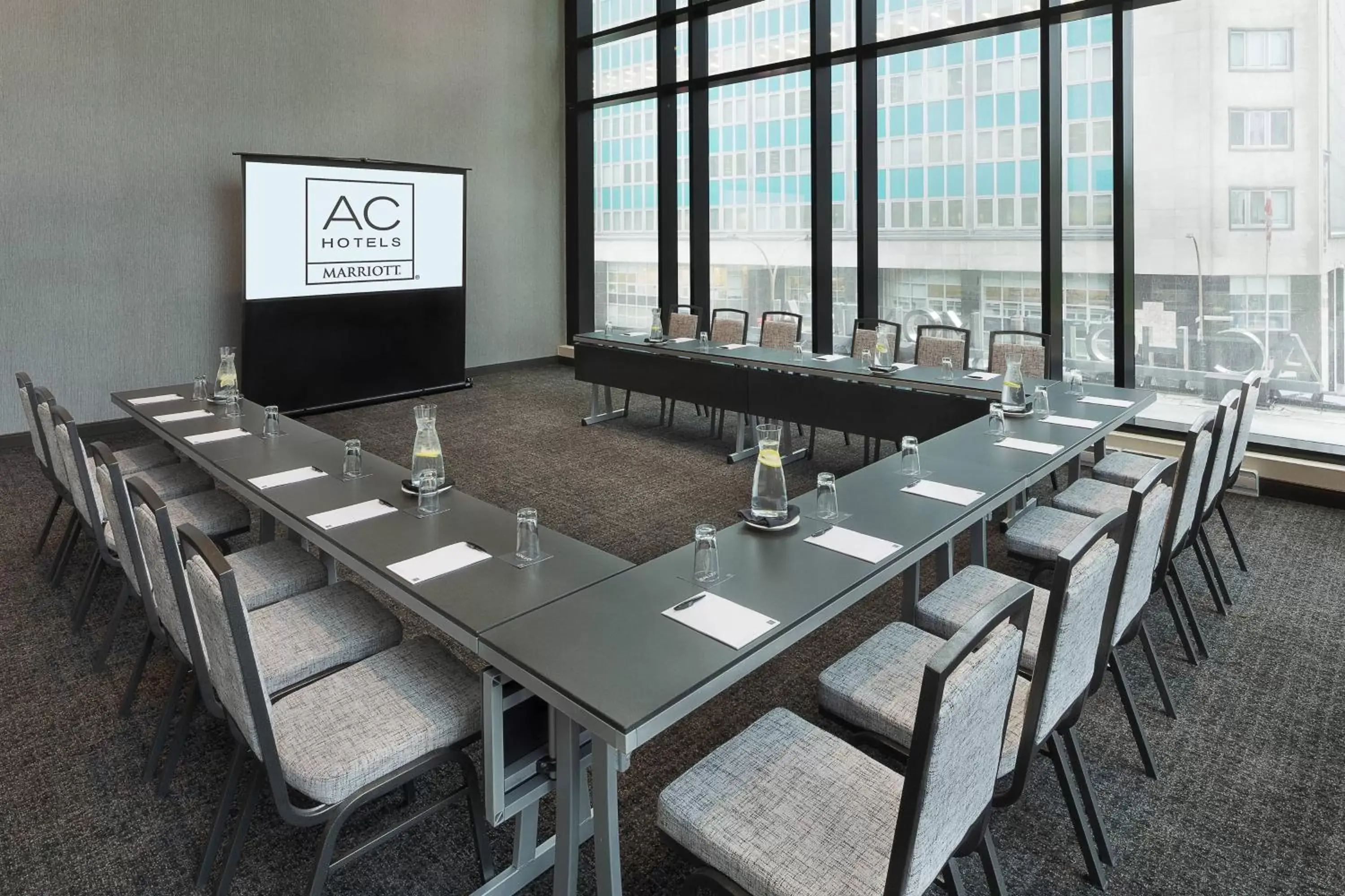 Meeting/conference room in AC Hotel by Marriott Montreal Downtown