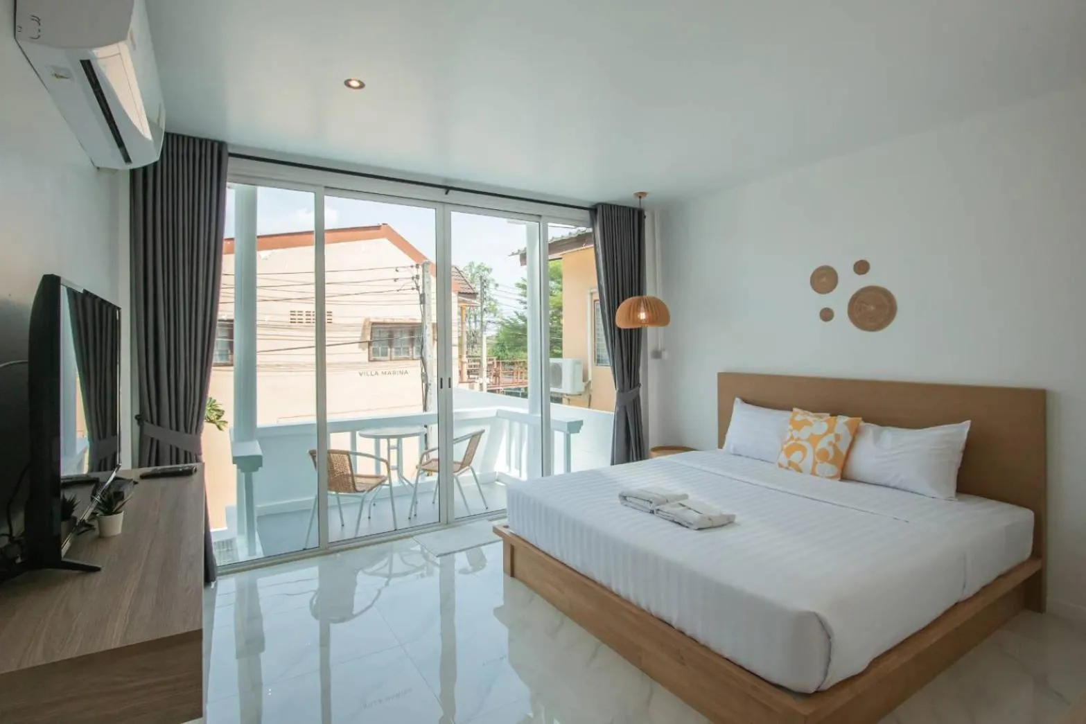 Bed in Sun Marina Cha-Am