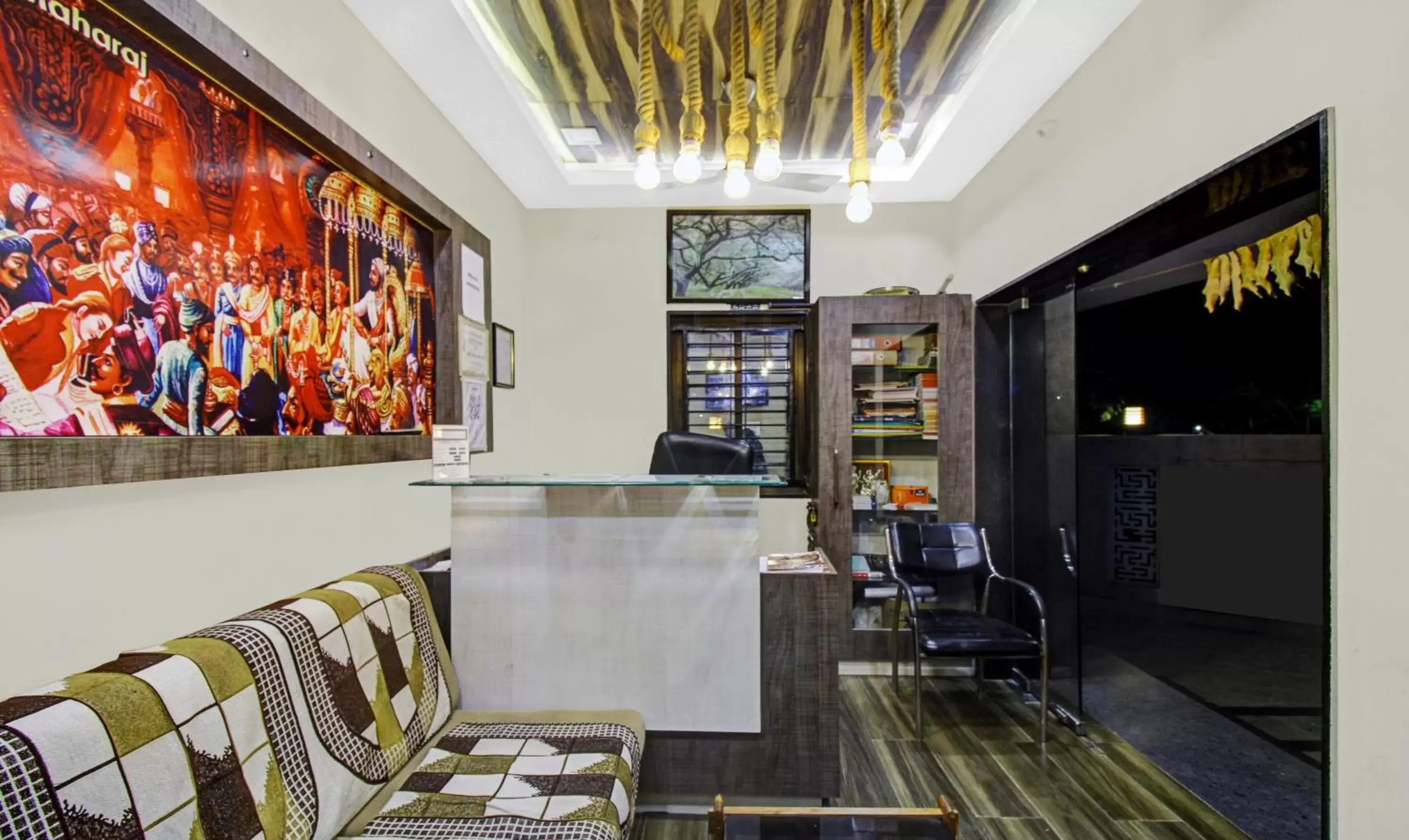 Lobby or reception in Treebo Baby Pearl Lobby or reception in Treebo Baby Pearl