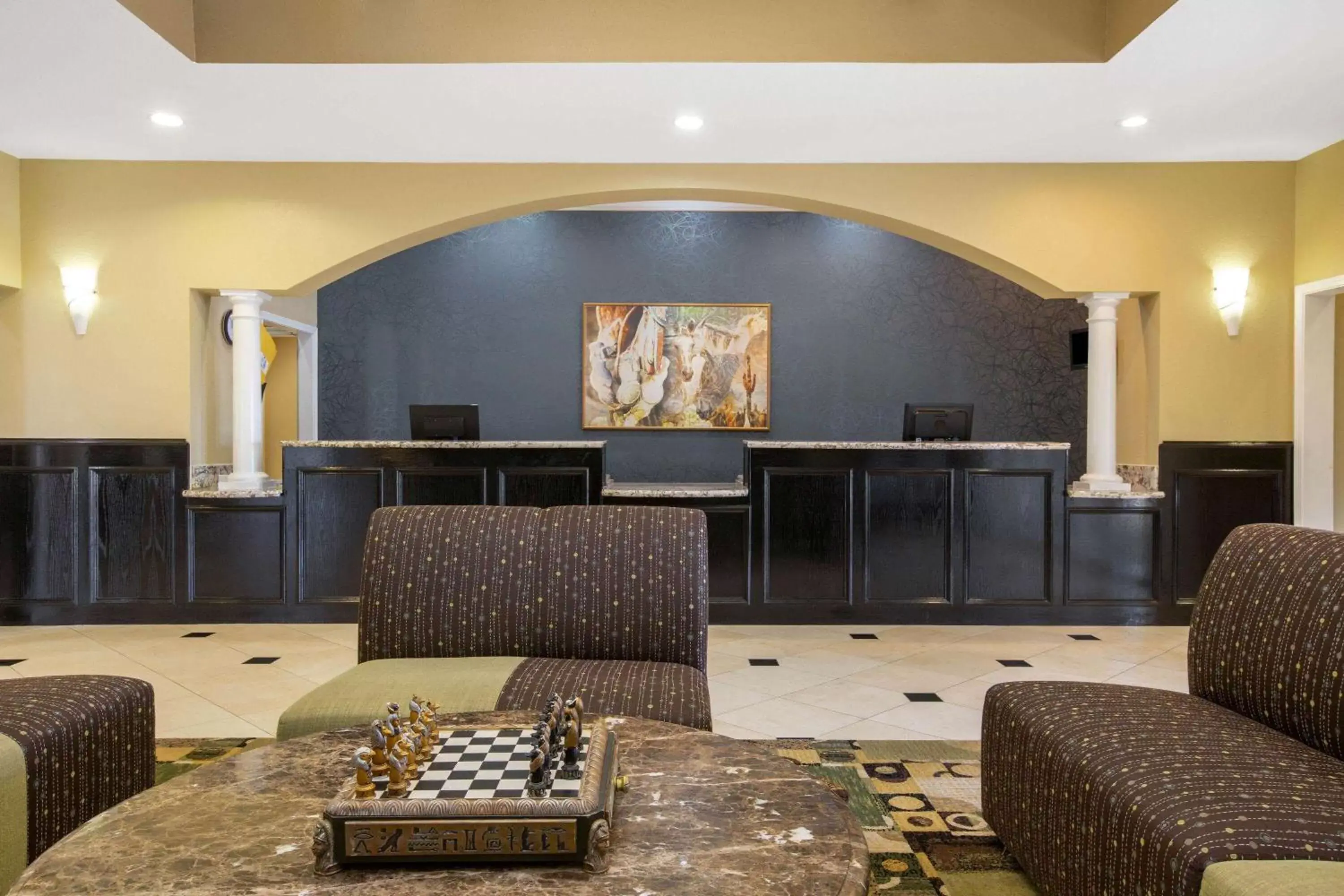 Lobby or reception, Seating Area in La Quinta by Wyndham Pearland