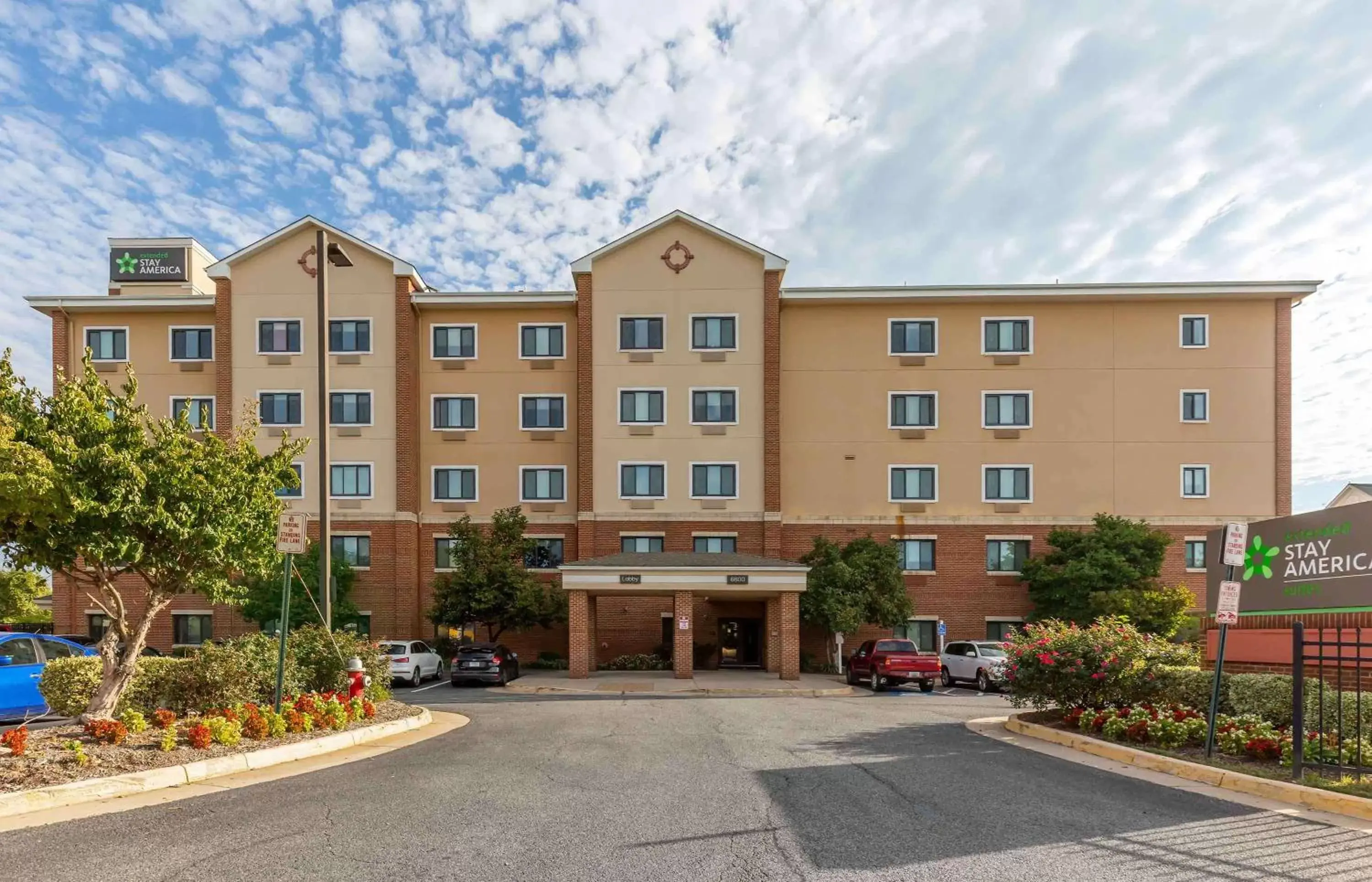 Property Building in Extended Stay America Suites - Washington, DC - Springfield