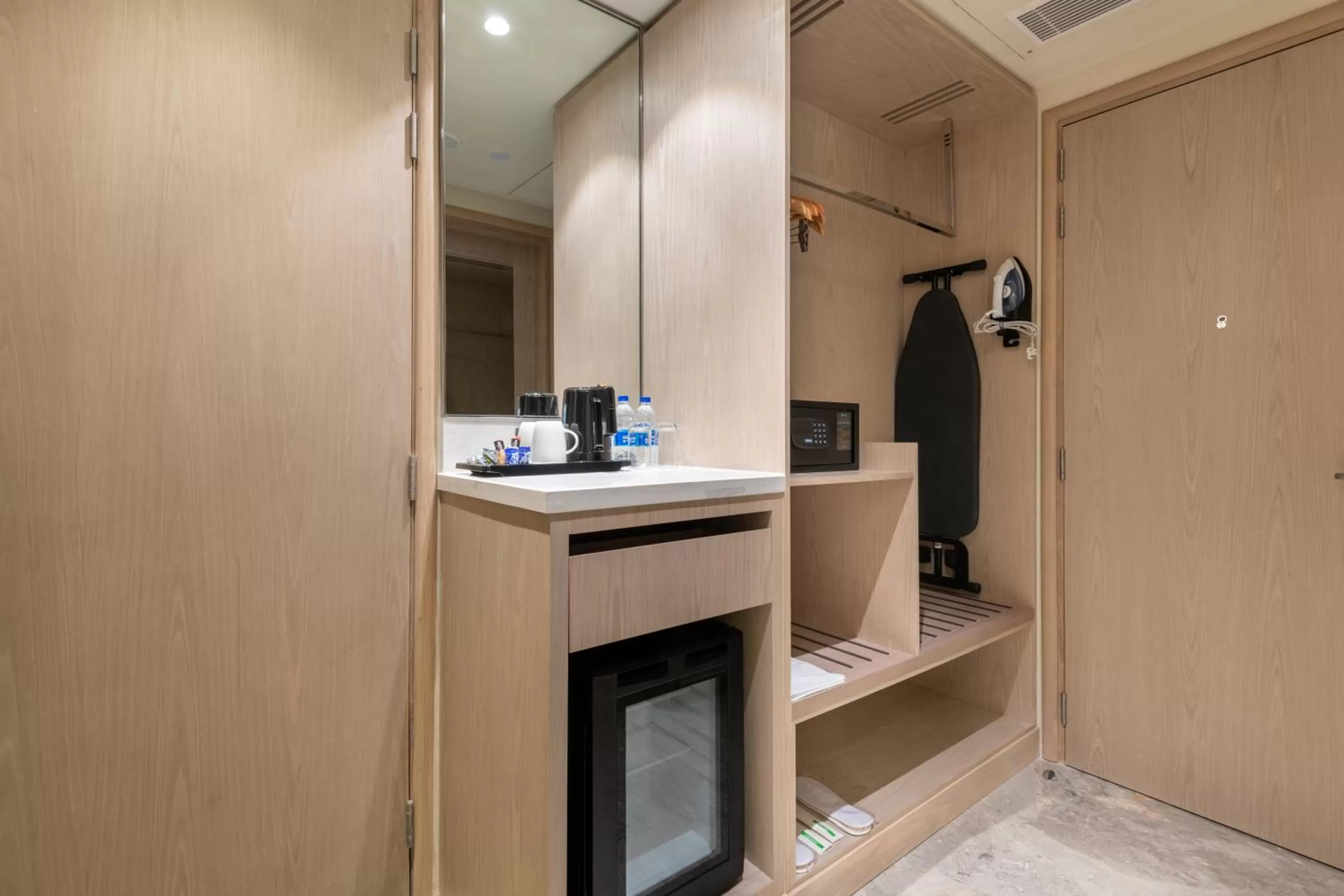 wardrobe in Holiday Inn Katra Vaishno Devi by IHG