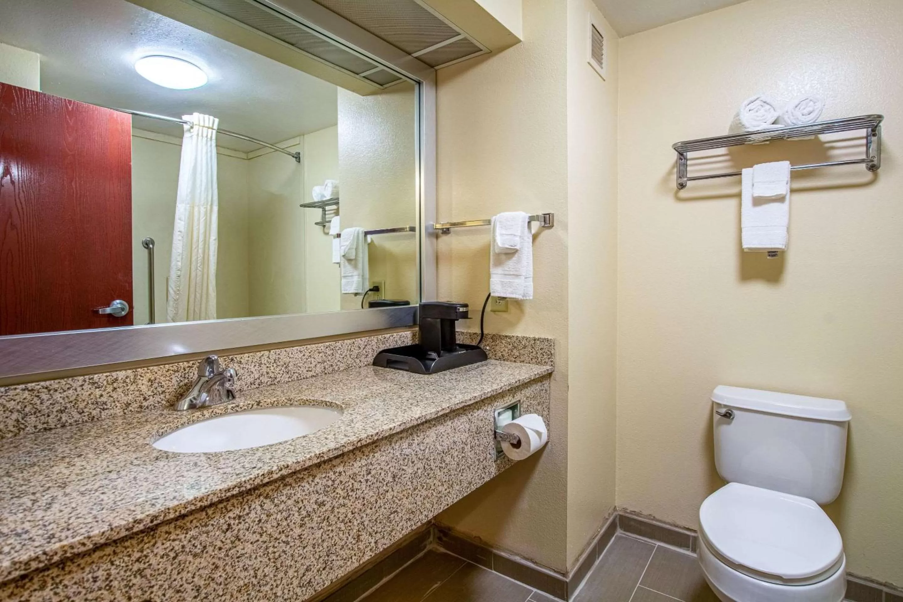 Bathroom in Quality Inn & Suites Sellersburg - Louisville Area