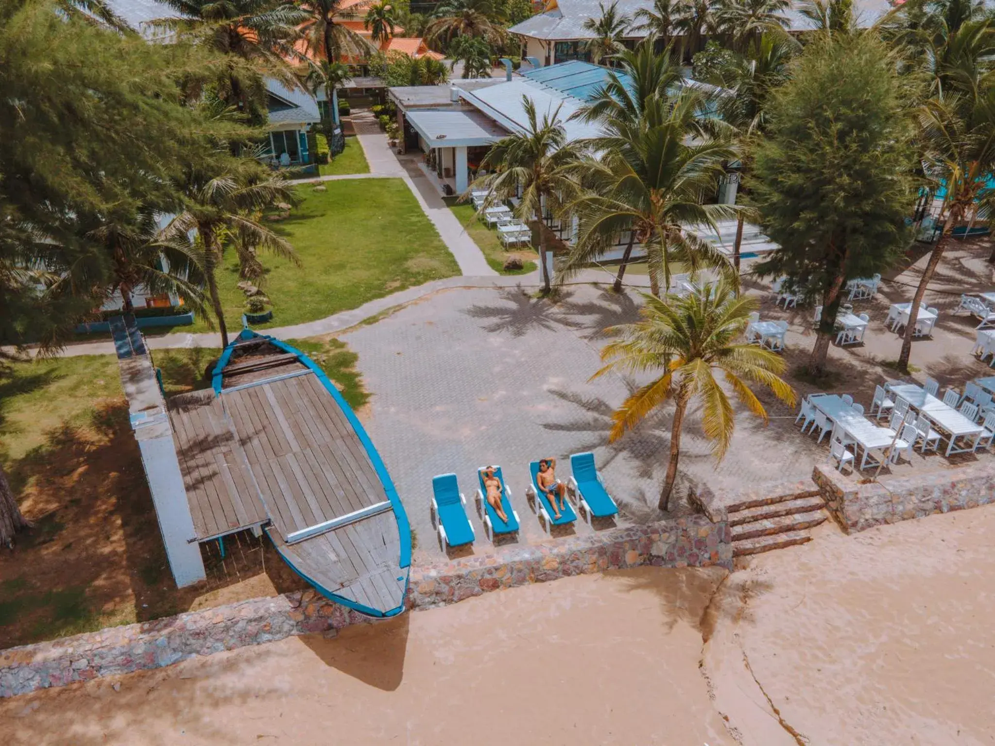Property building, Bird's-eye View in Chaolao Tosang Beach Hotel