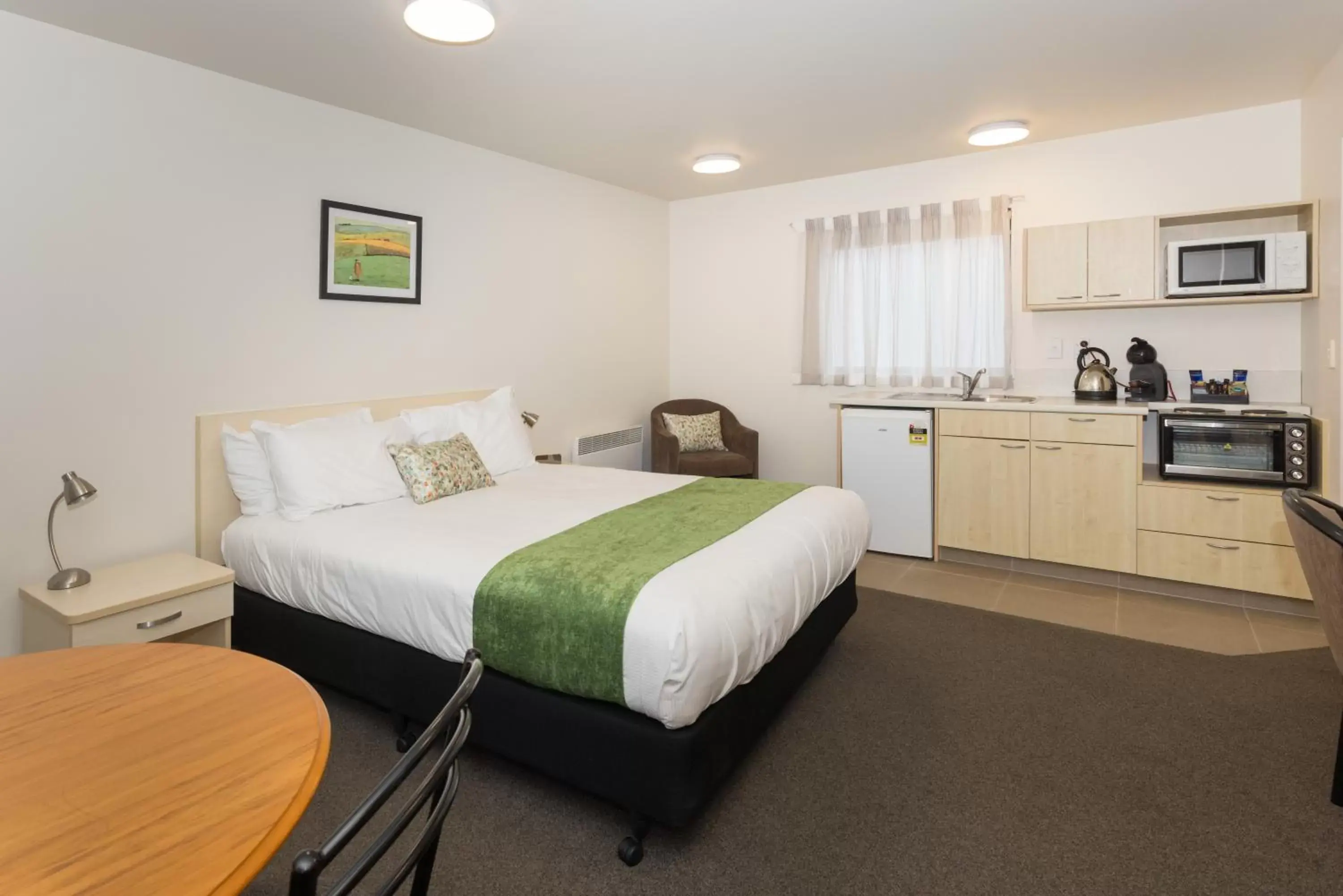 One-Bedroom Apartment in Bella Vista Motel Dunedin
