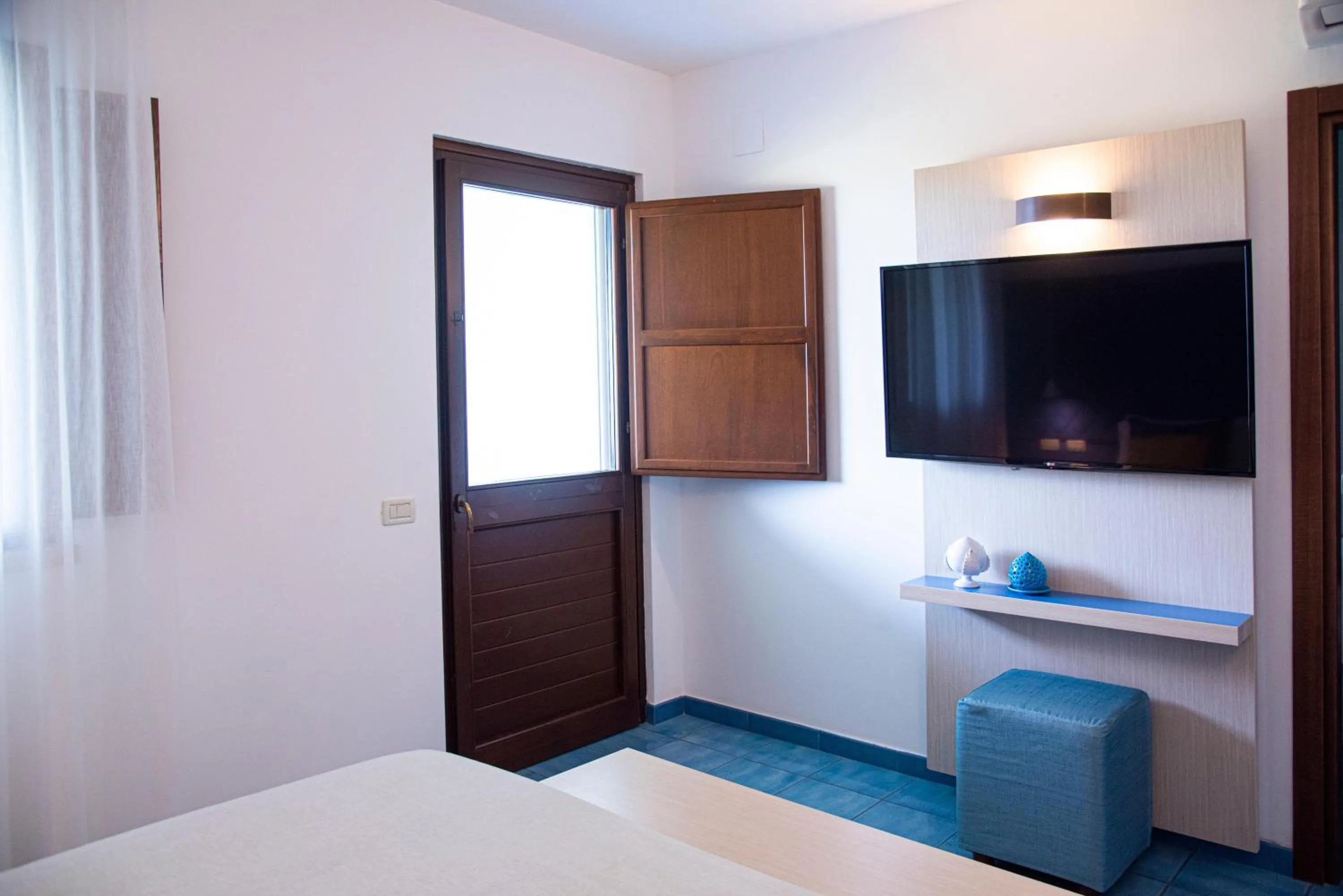 TV and multimedia, Bed in Pietrablu Resort & Spa - CDSHotels