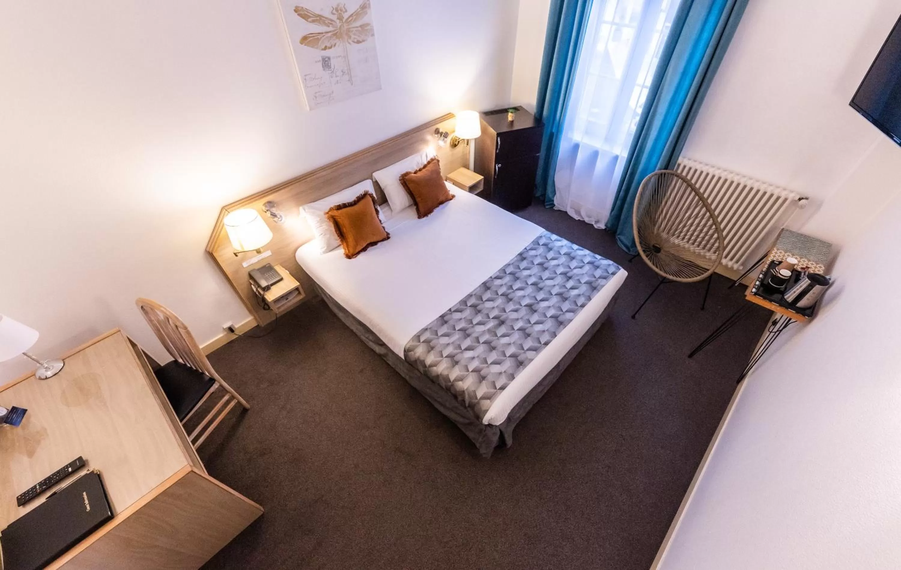 Photo of the whole room, Bed in Grand Hôtel Du Nord