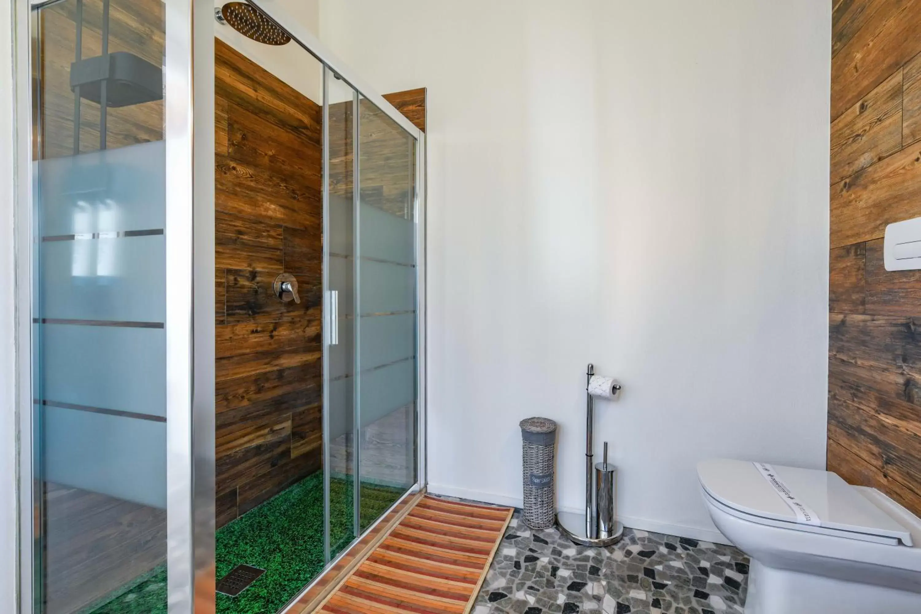 Bathroom in Villa Giulia Rooms & Bike