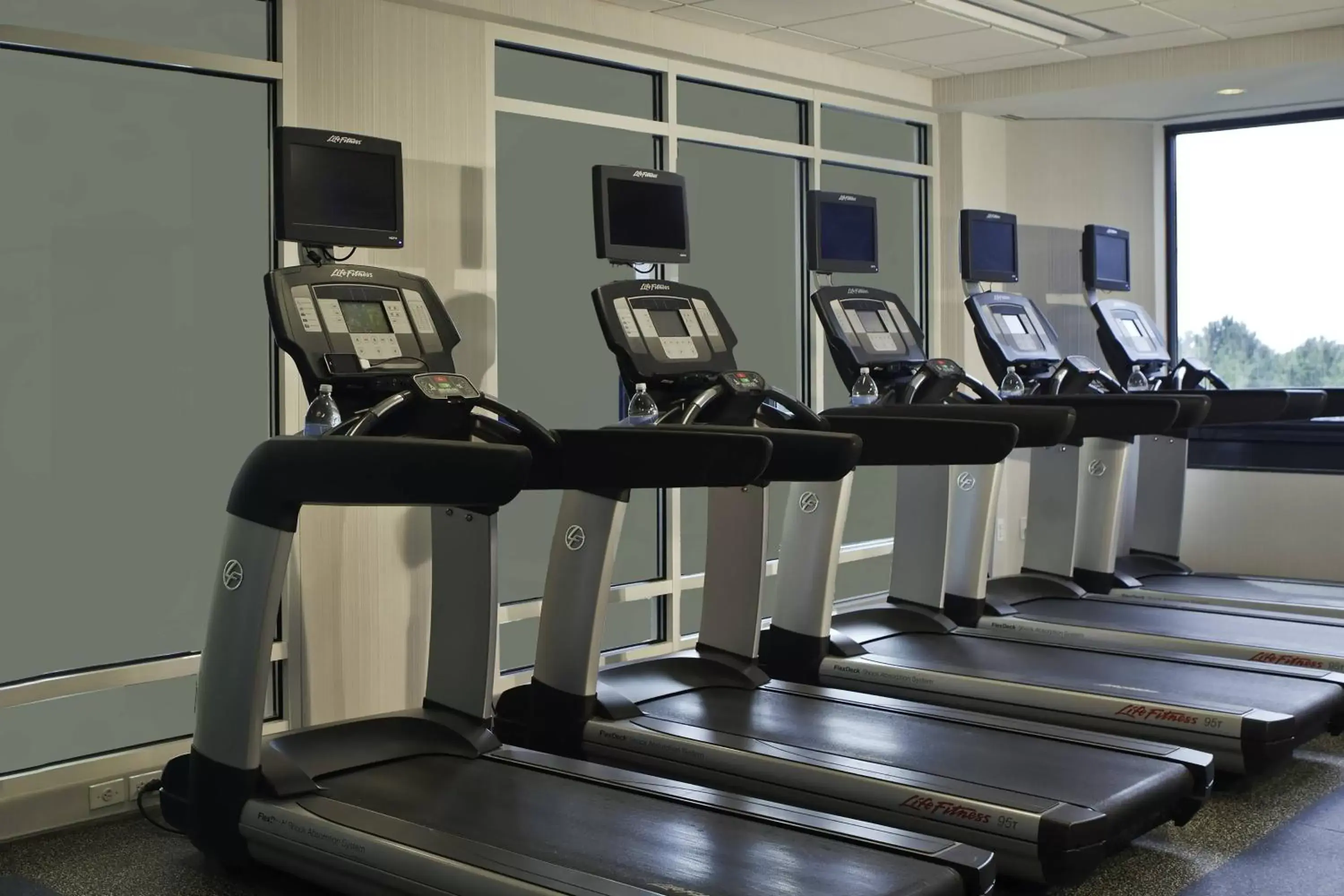 Fitness centre/facilities, Fitness Center/Facilities in Washington Dulles Marriott Suites