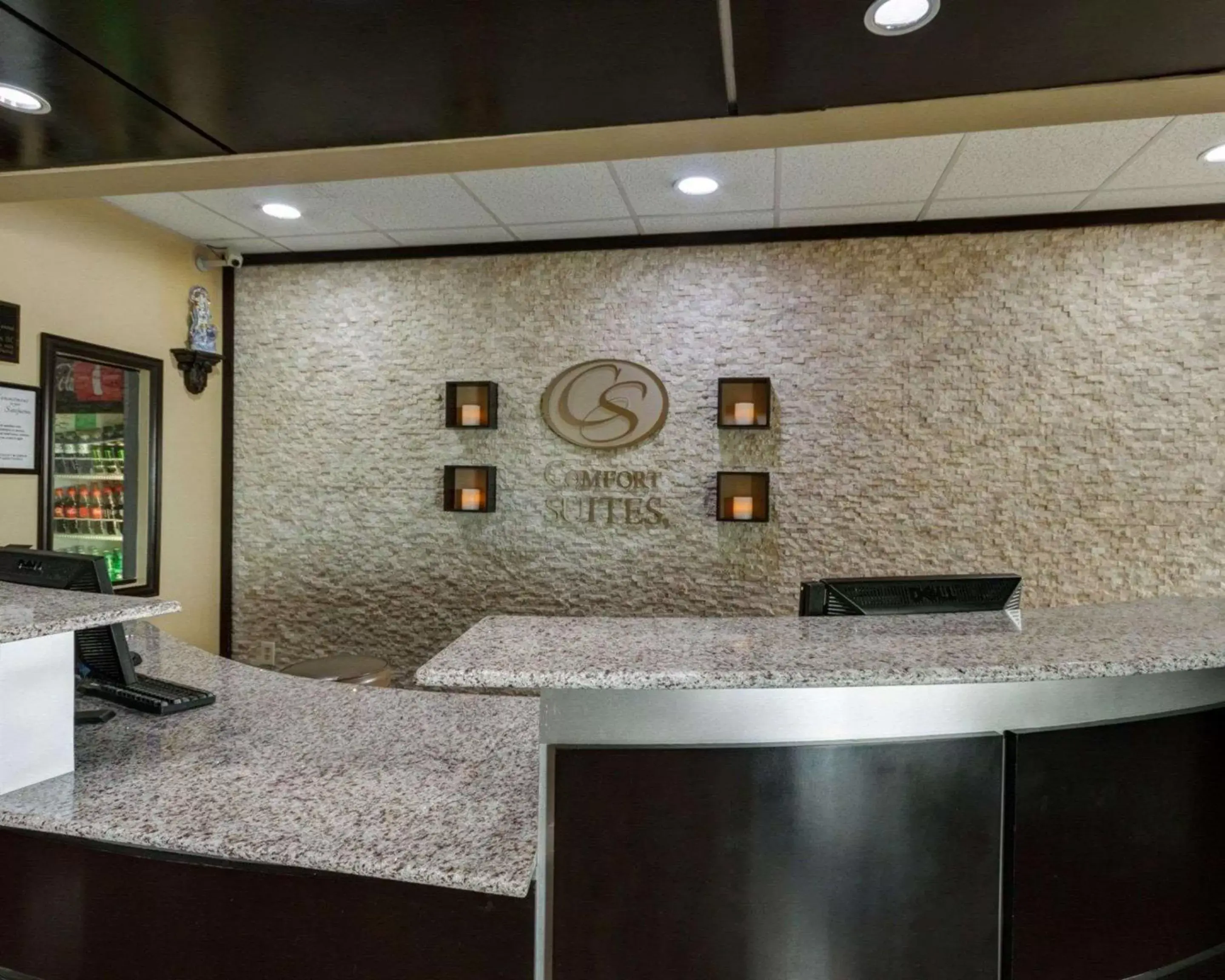 Lobby or reception in Comfort Suites Lake Ray Hubbard