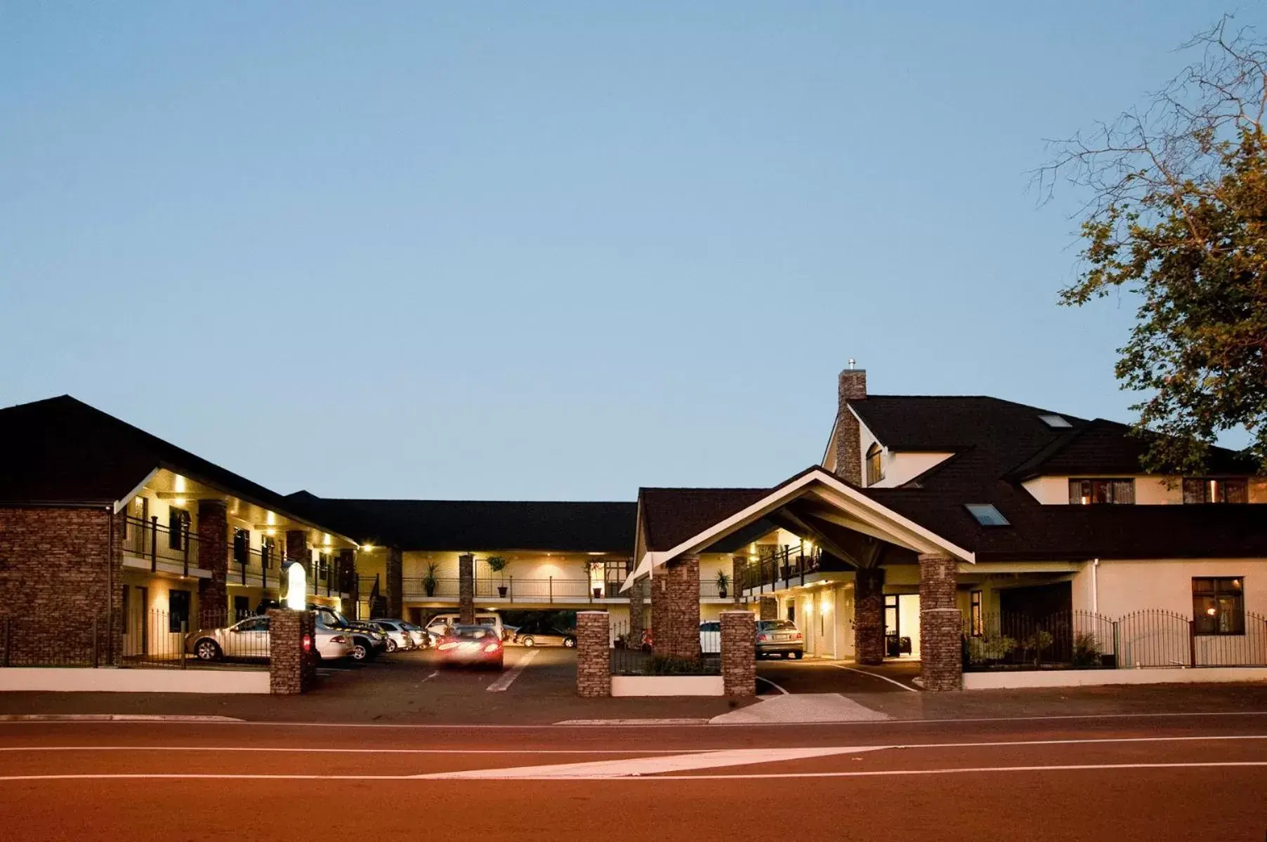 Facade/entrance, Property Building in Aotea Motor Lodge