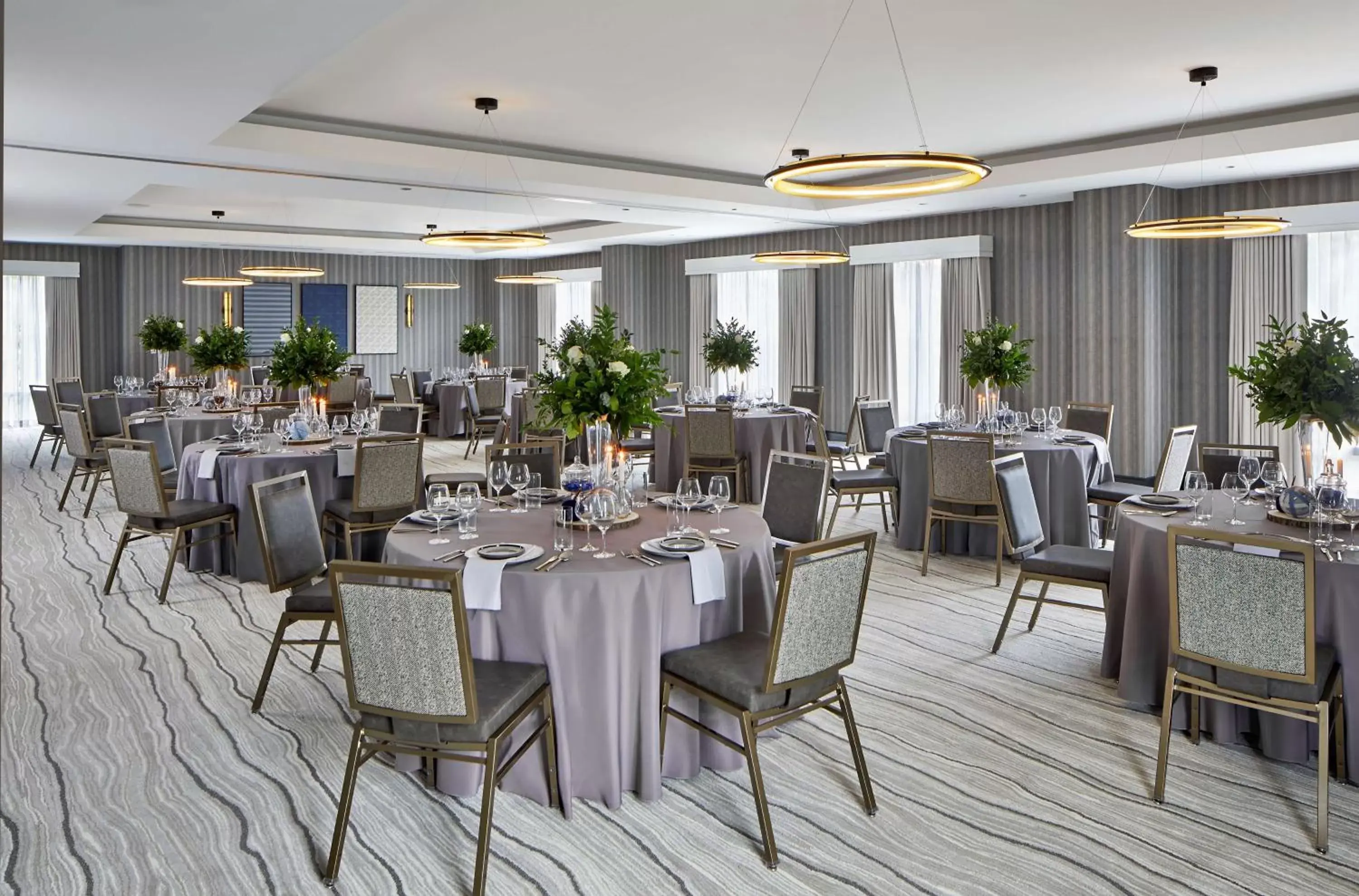 Dining area, Restaurant/Places to Eat in Cumberland House Knoxville, Tapestry Collection by Hilton