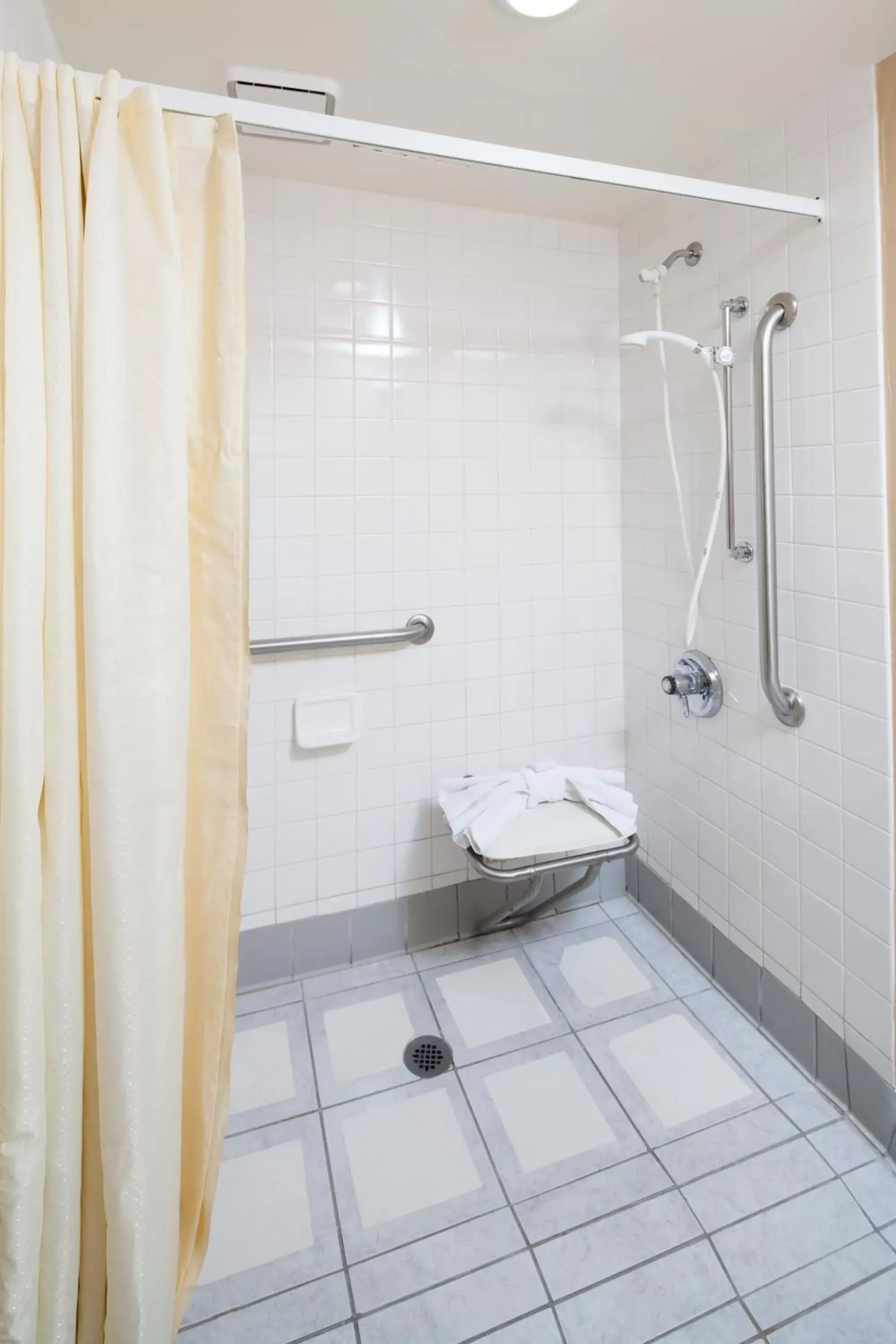 Bathroom in Kahler Inn and Suites