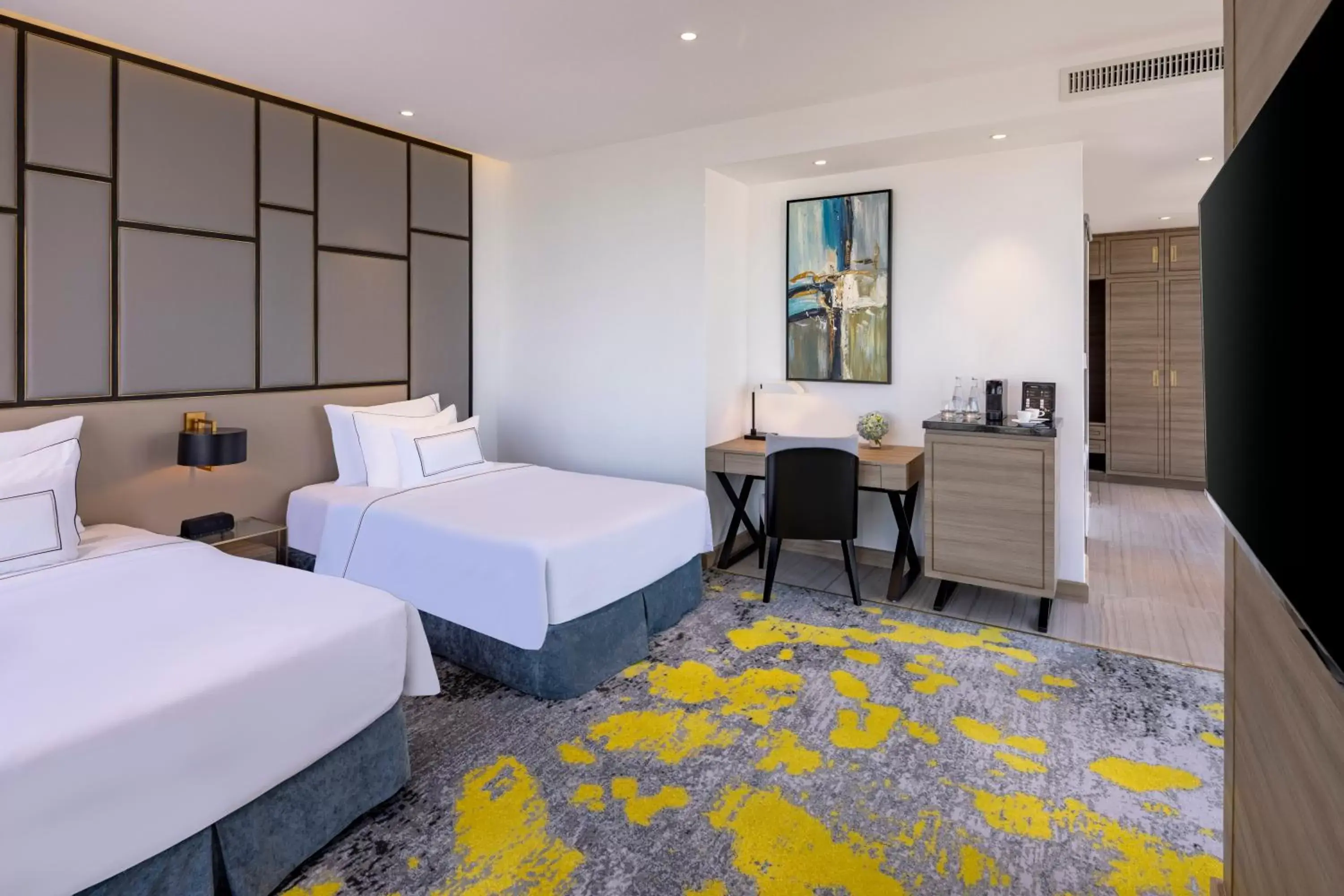 Bedroom, Bed in Melia Vinpearl Thanh Hoa