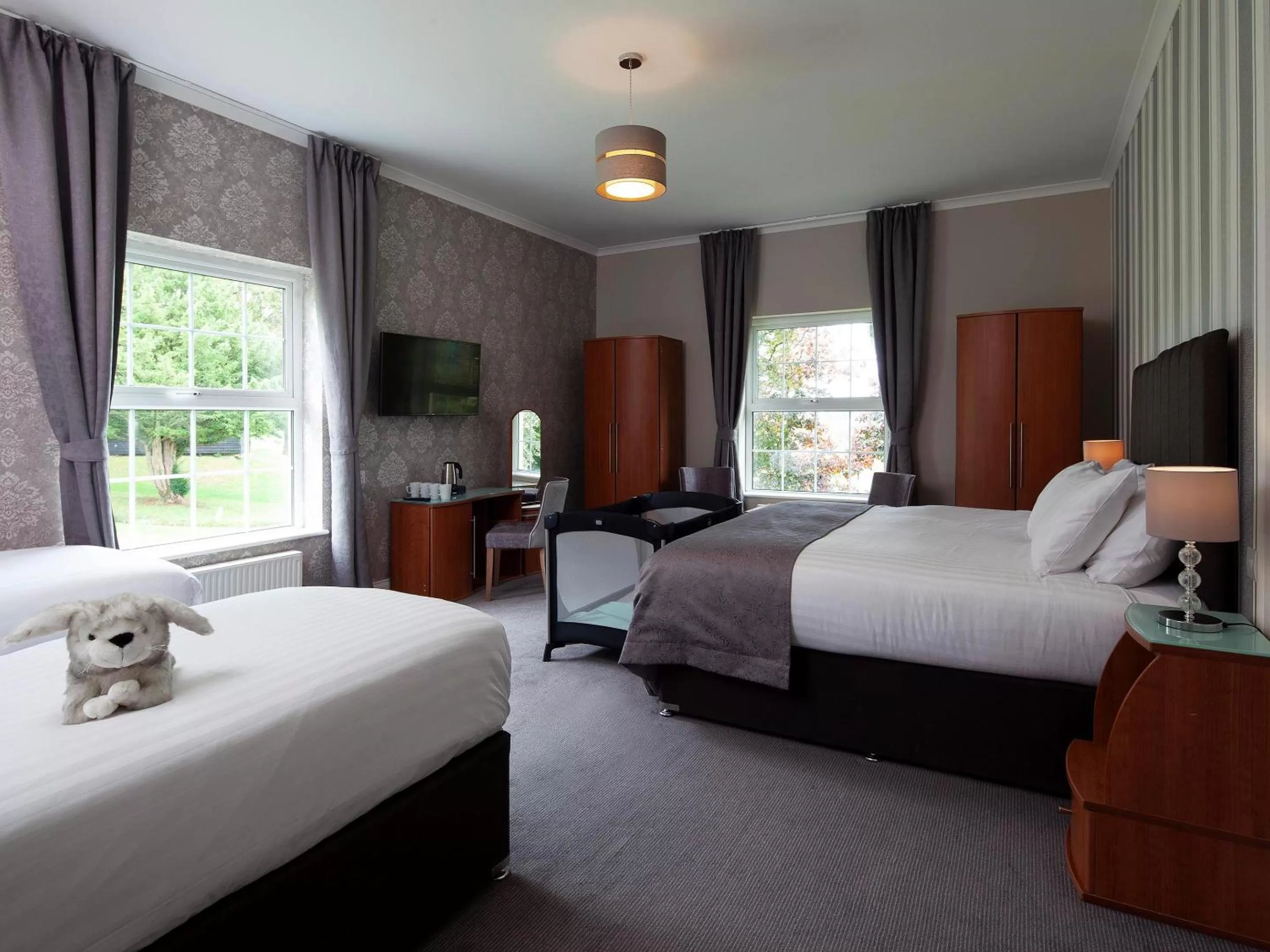 Bedroom, Bed in Elfordleigh Hotel