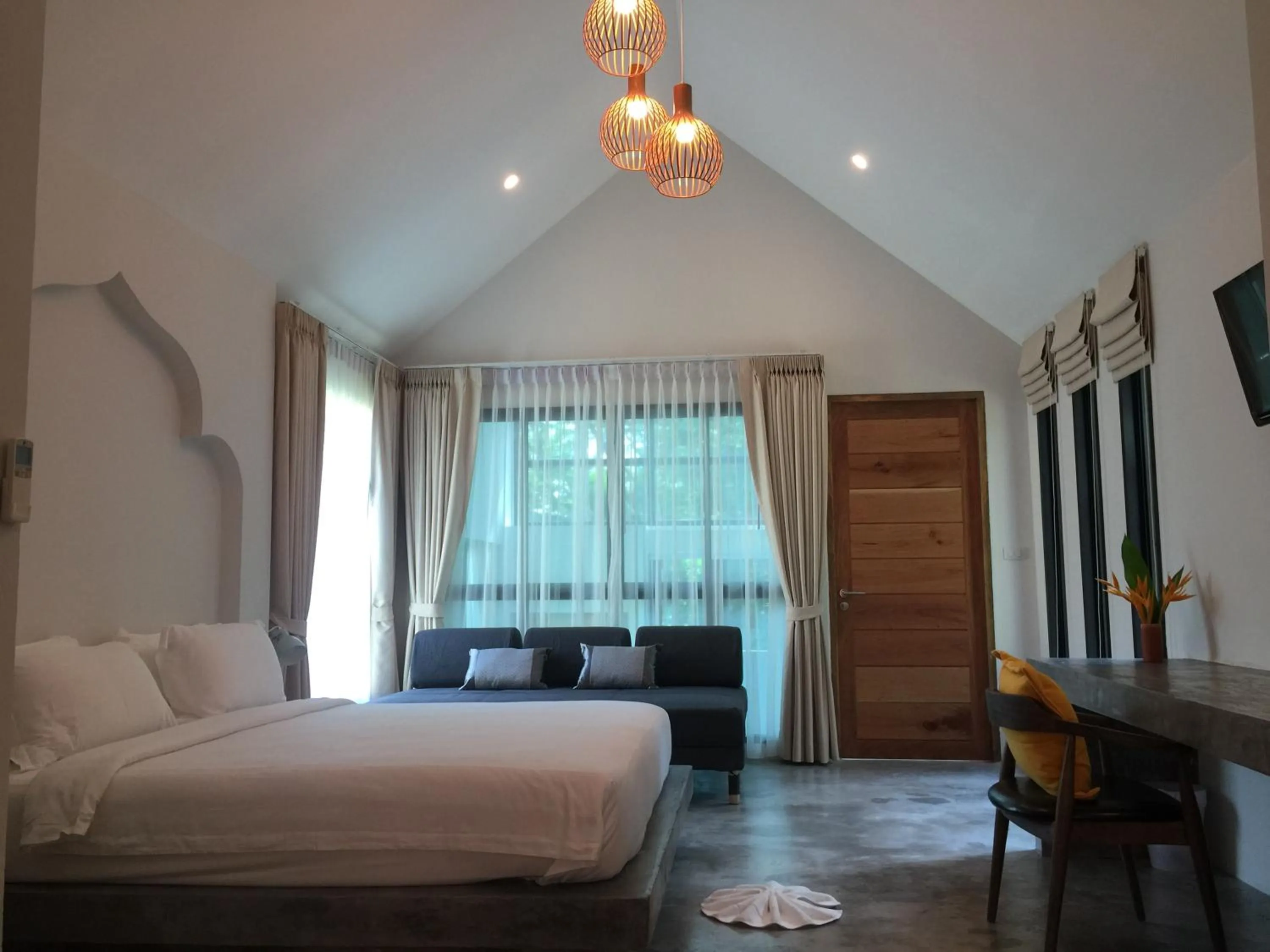 Bed in Mook Lamai Resort and Spa