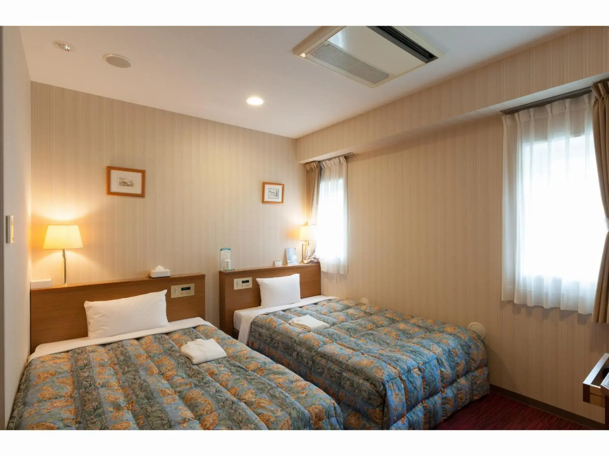 Photo of the whole room, Bed in Benikea Calton Hotel Fukuoka Tenjin