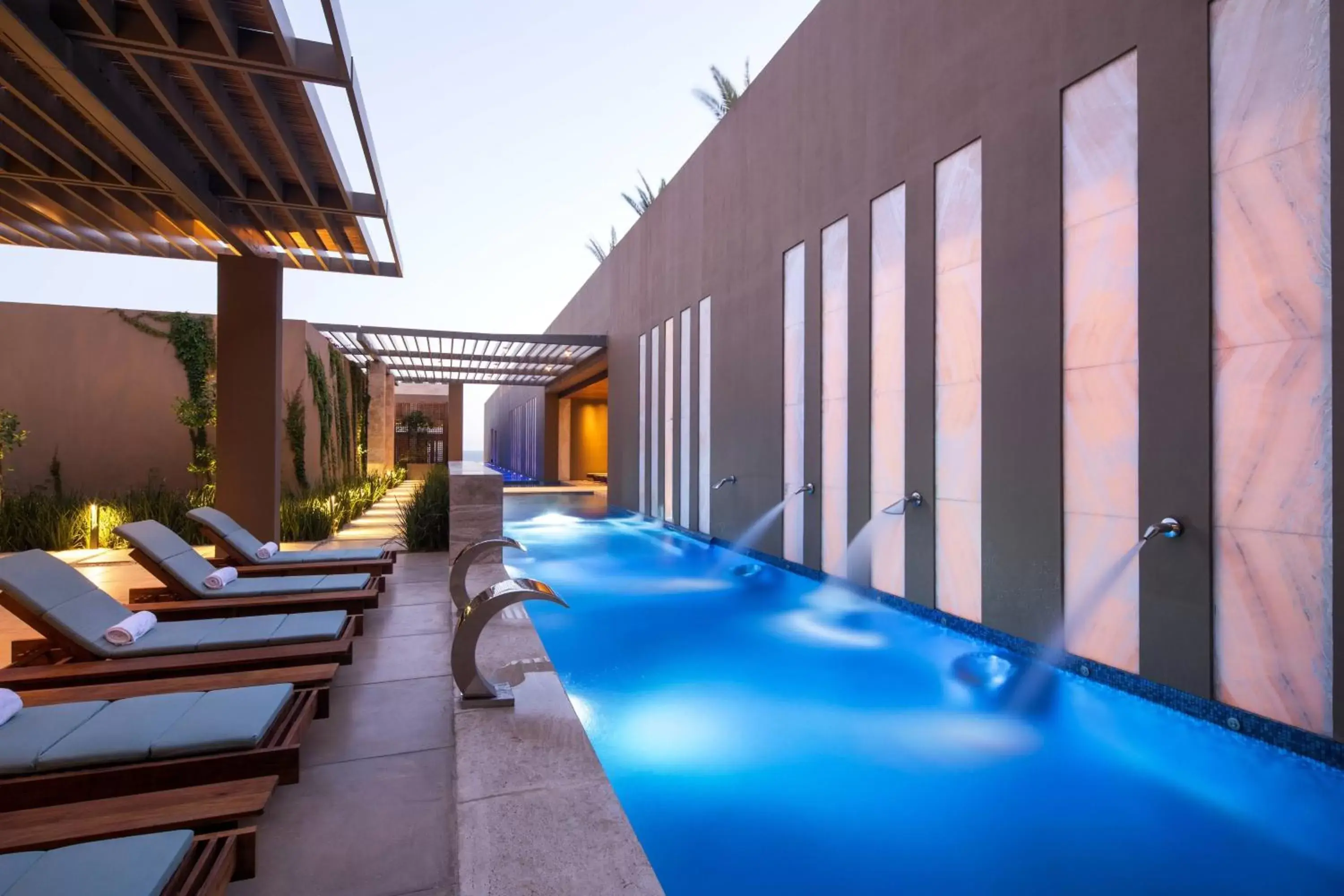 Swimming Pool in JW Marriott Los Cabos Beach Resort & Spa