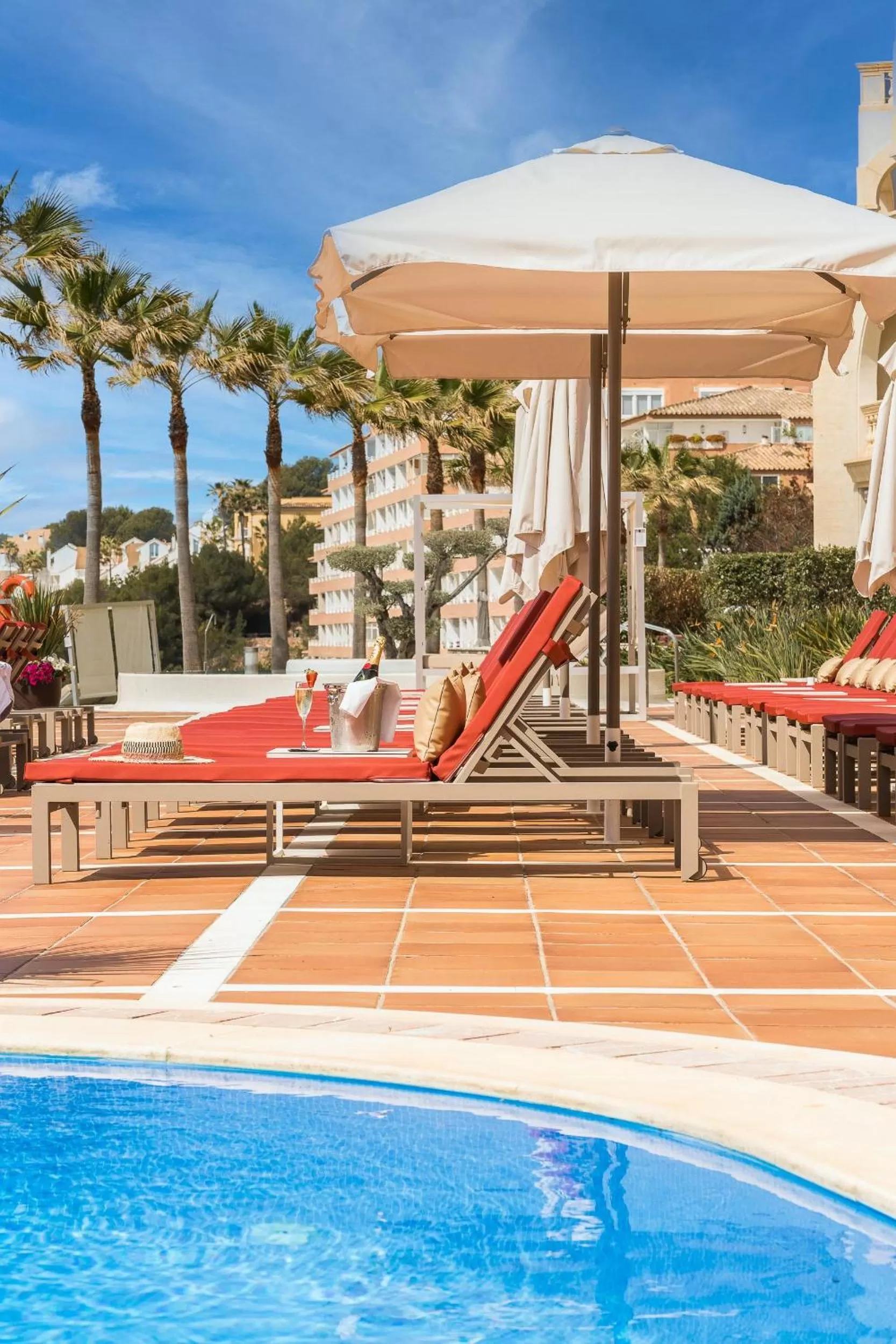 Swimming pool in Pure Salt Port Adriano - Adults Only