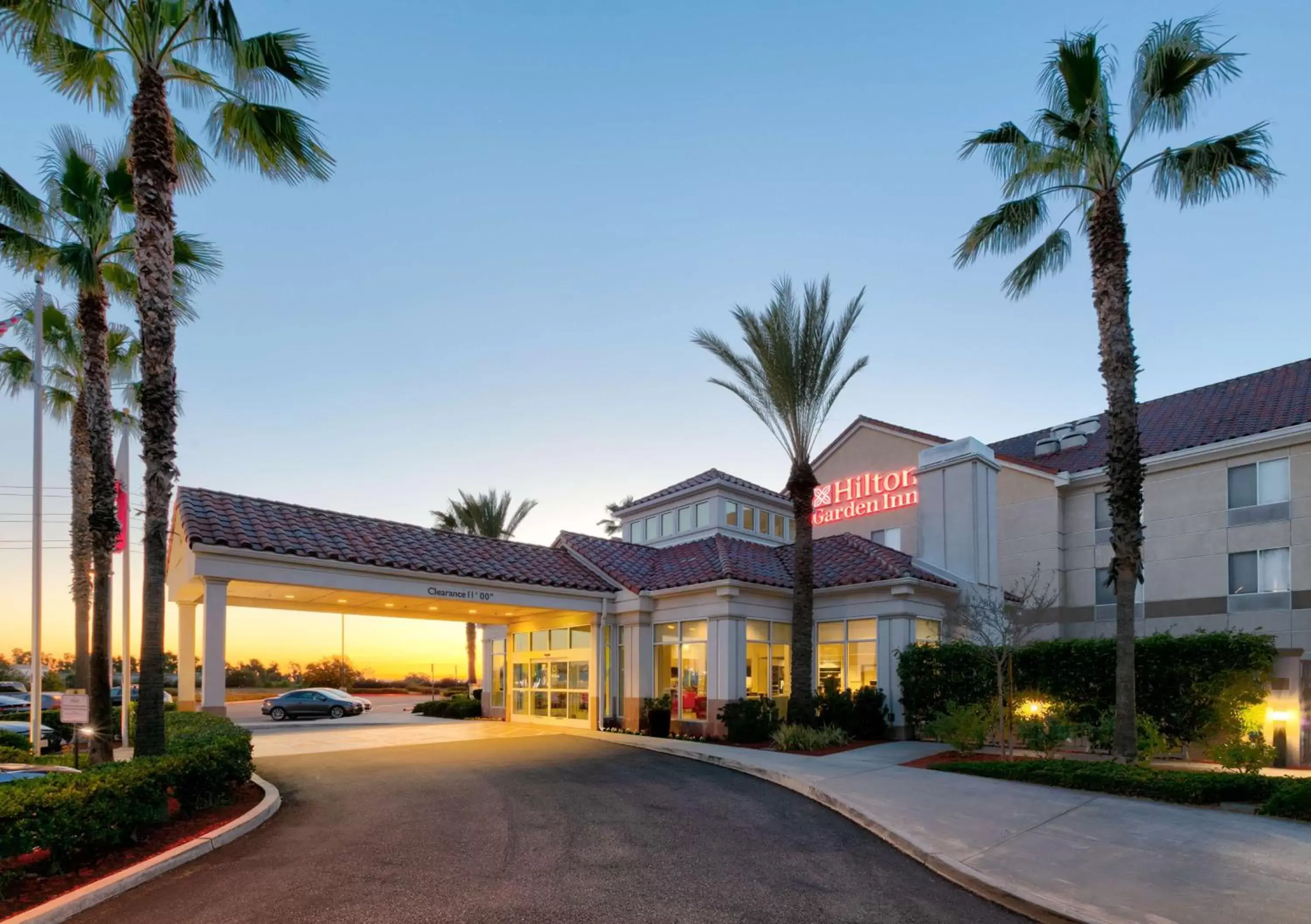 Property building in Hilton Garden Inn Irvine East/Lake Forest Property building in Hilton Garden Inn Irvine East/Lake Forest