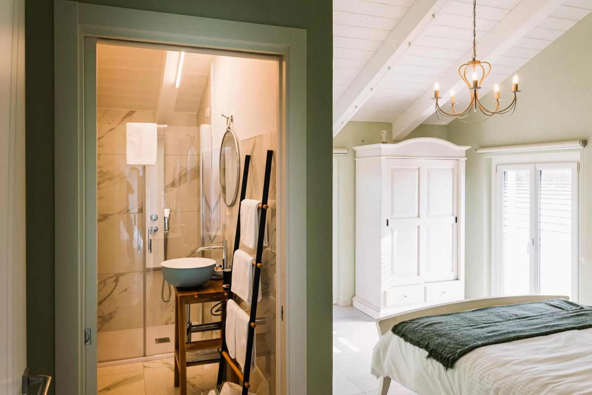 Bed in La Tenuta di Santo Stefano Agri Resort & Spa