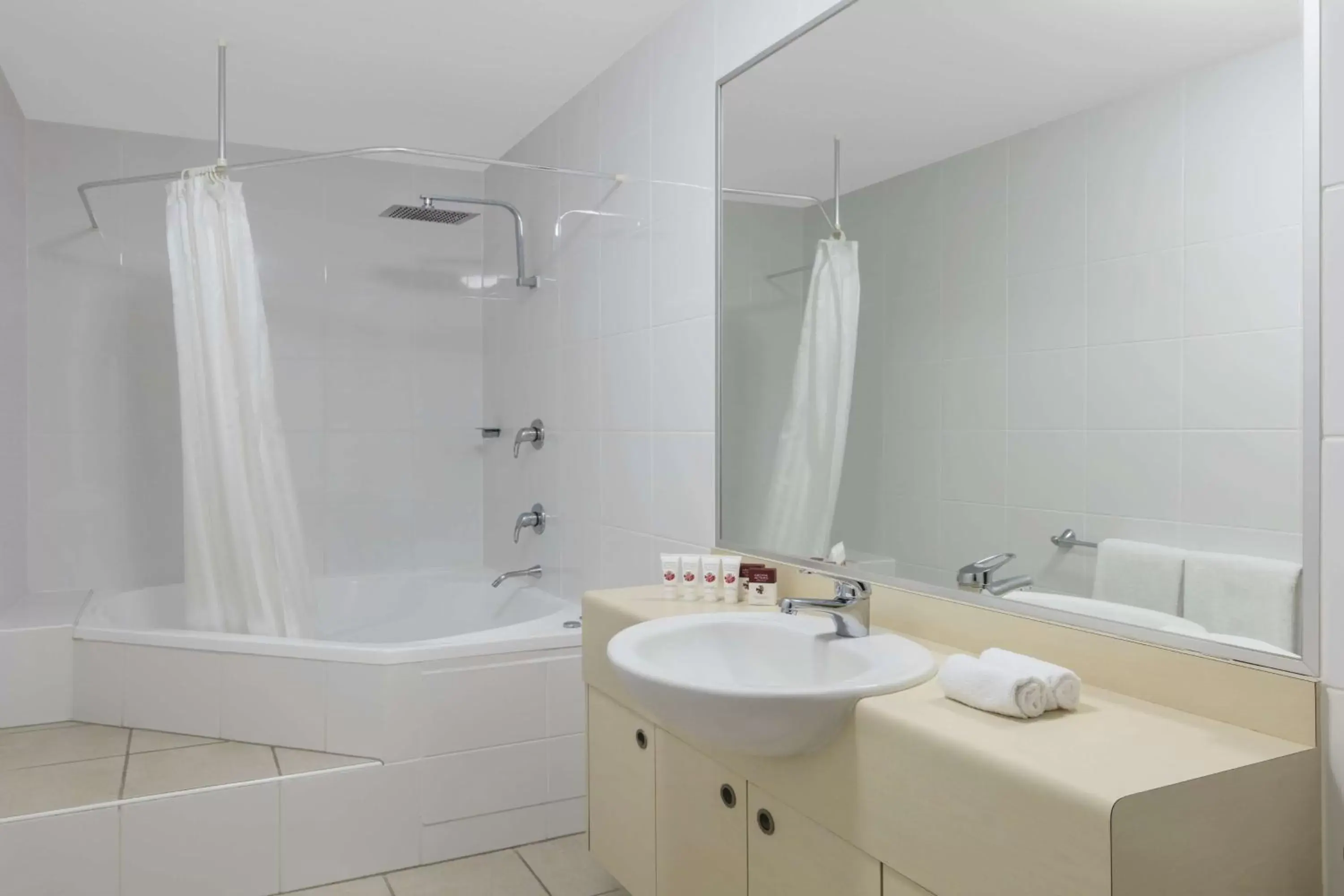 Photo of the whole room, Bathroom in Ramada By Wyndham Marcoola Beach