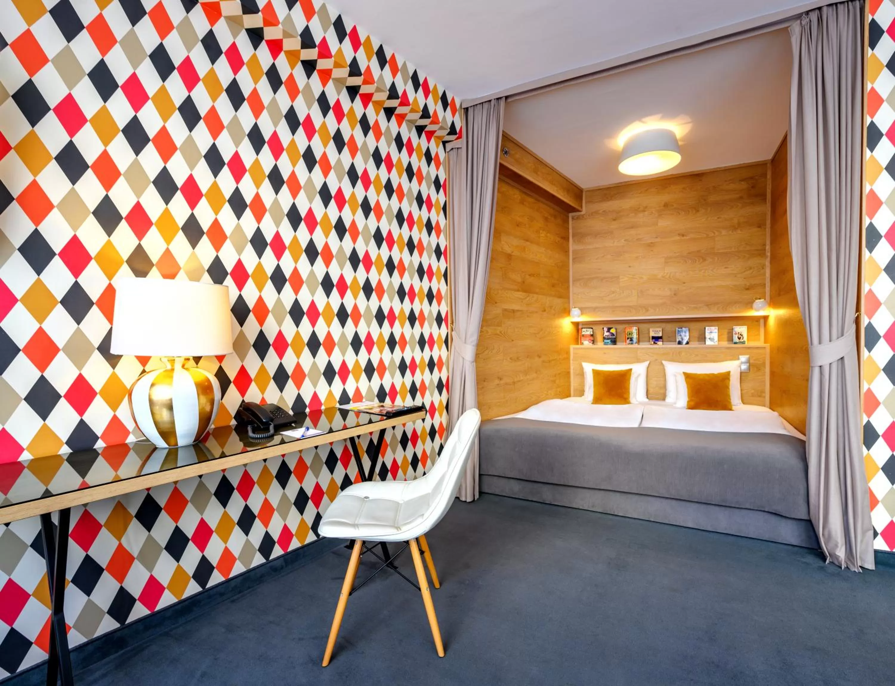 Bed in Roombach Hotel Budapest Center