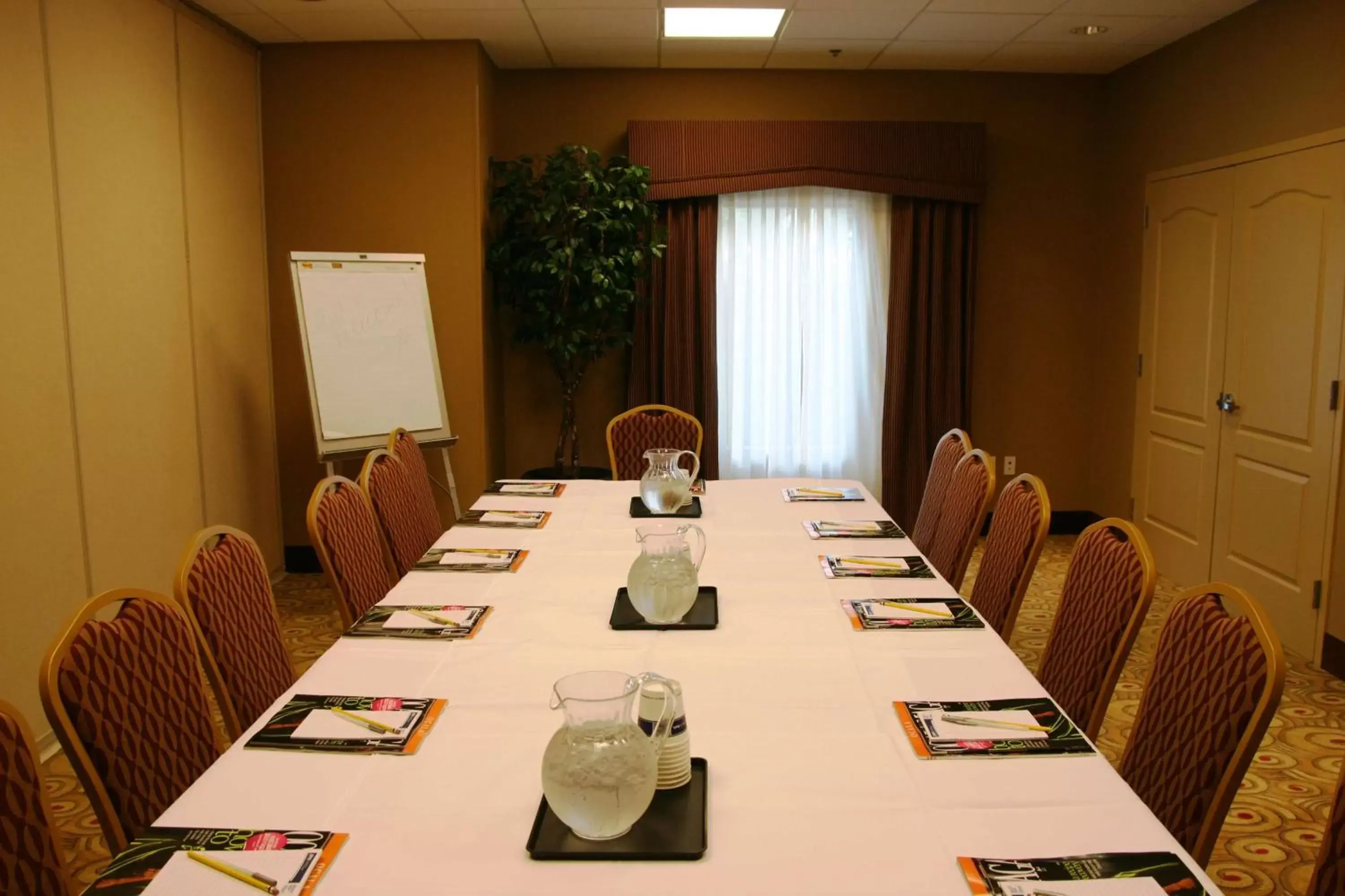Meeting/conference room in Hampton Inn & Suites Ocala - Belleview