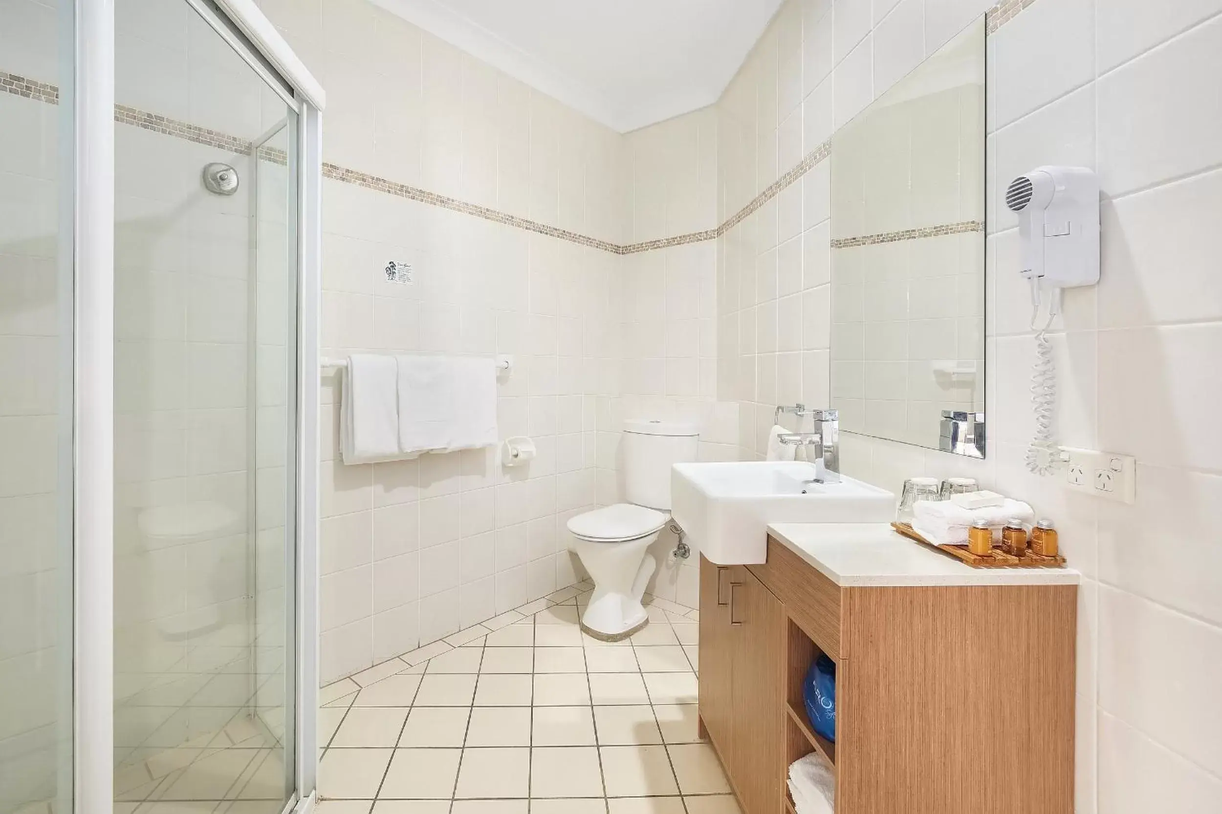 Bathroom in Terrigal Sails Serviced Apartments