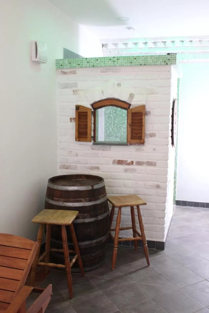 Swimming pool in Wellness B&B Winery Sontacchi