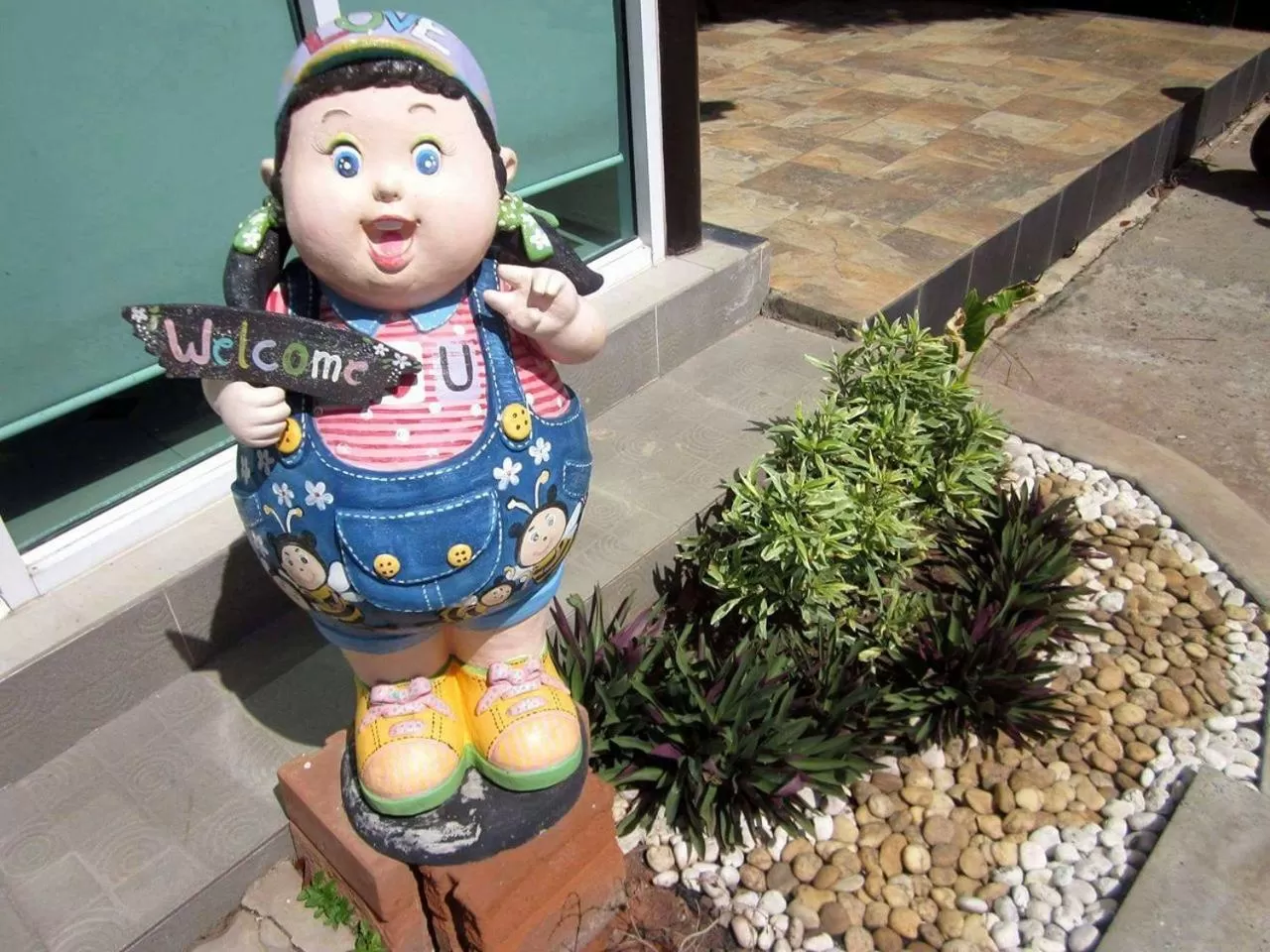 Garden in โรงแรมฟ้าพราวฝน Fah Proud Fon Hotel