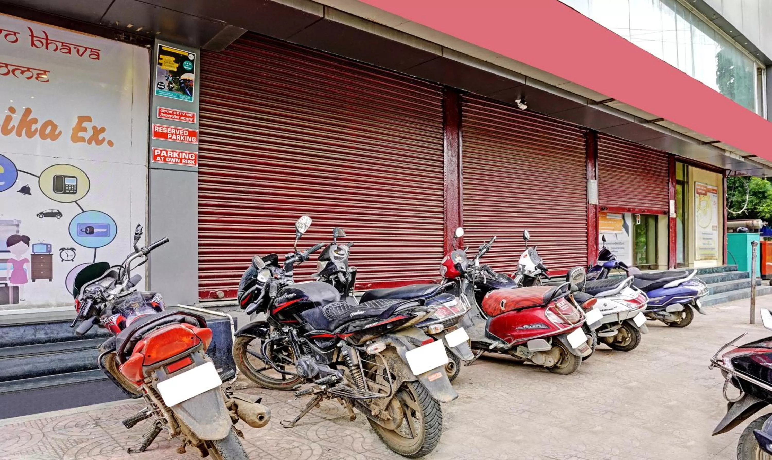 Parking in Itsy By Treebo - Radhika Ex