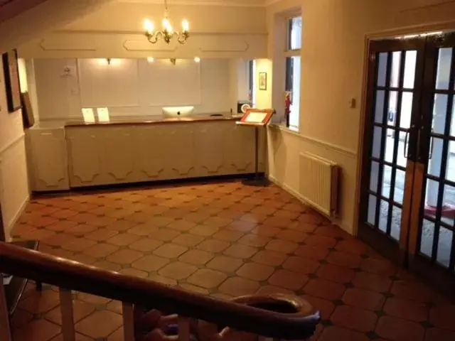 Lobby or reception in The Royal Victoria & Bull Hotel