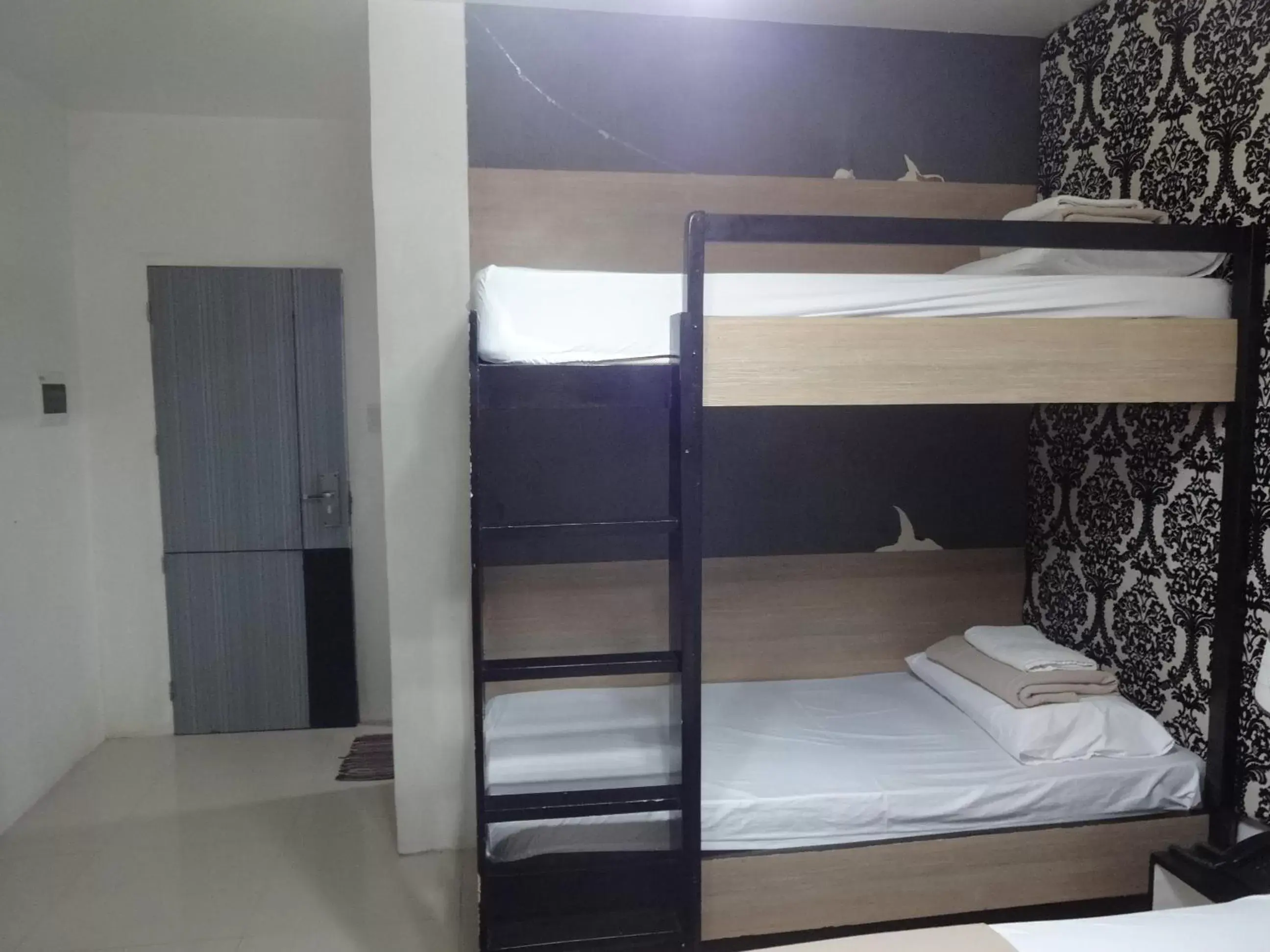 Bed in Heilee's Guest House Bed in Heilee's Guest House