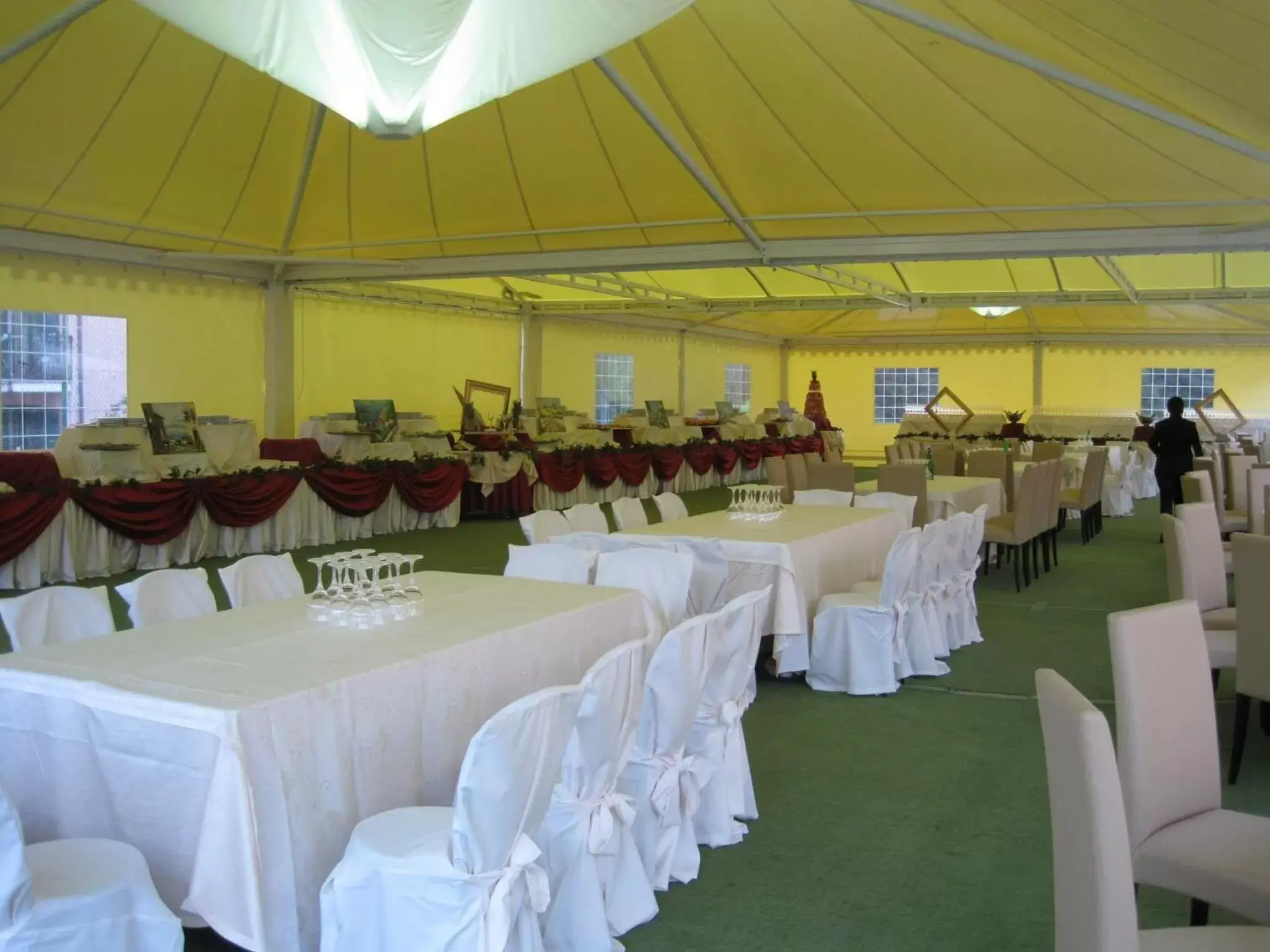 Banquet/Function facilities, Banquet Facilities in Hotel Ruffirio