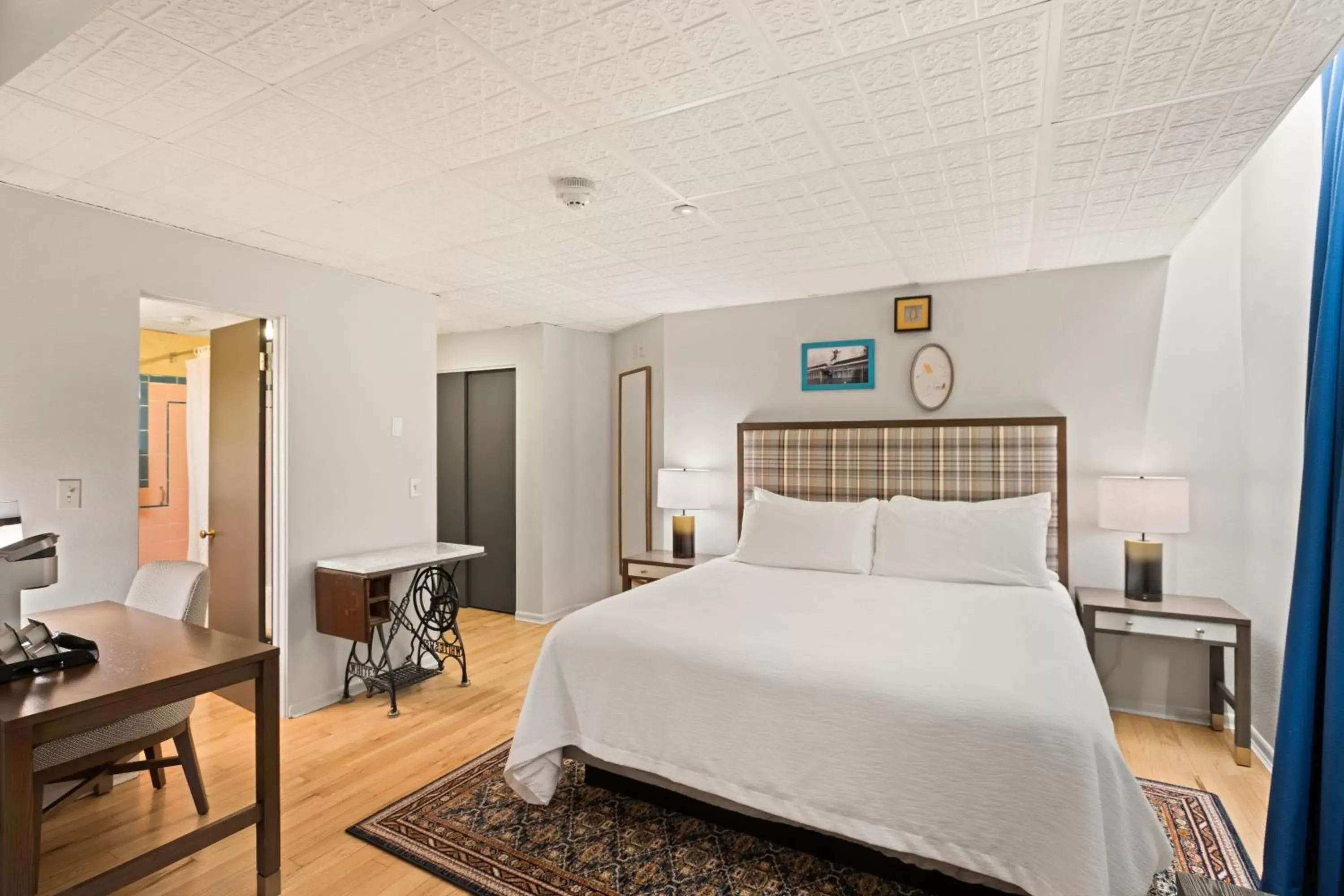 Bedroom, Bed in Hotel Denver