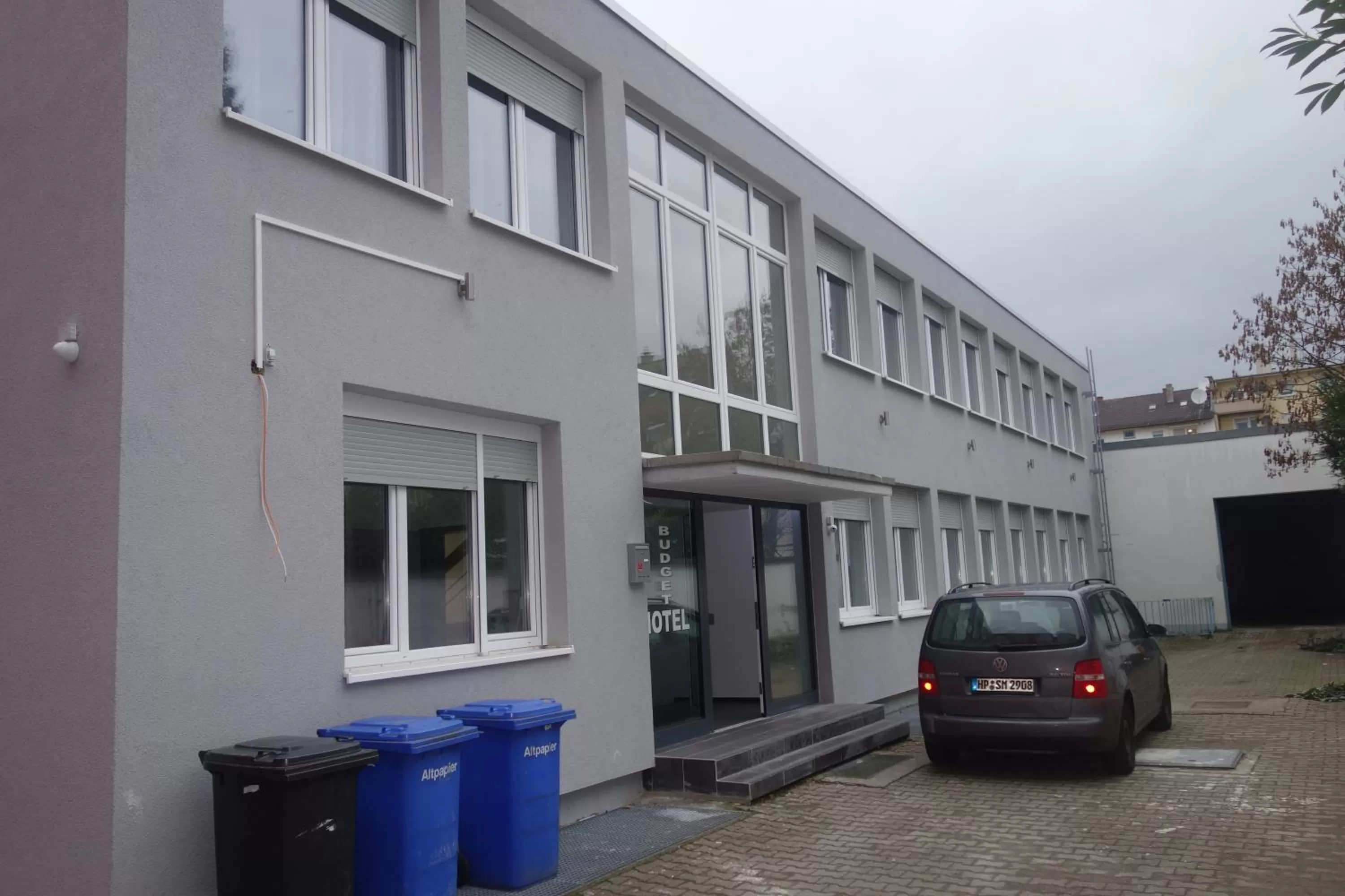 Property building in Budget Hotel Ludwigshafen