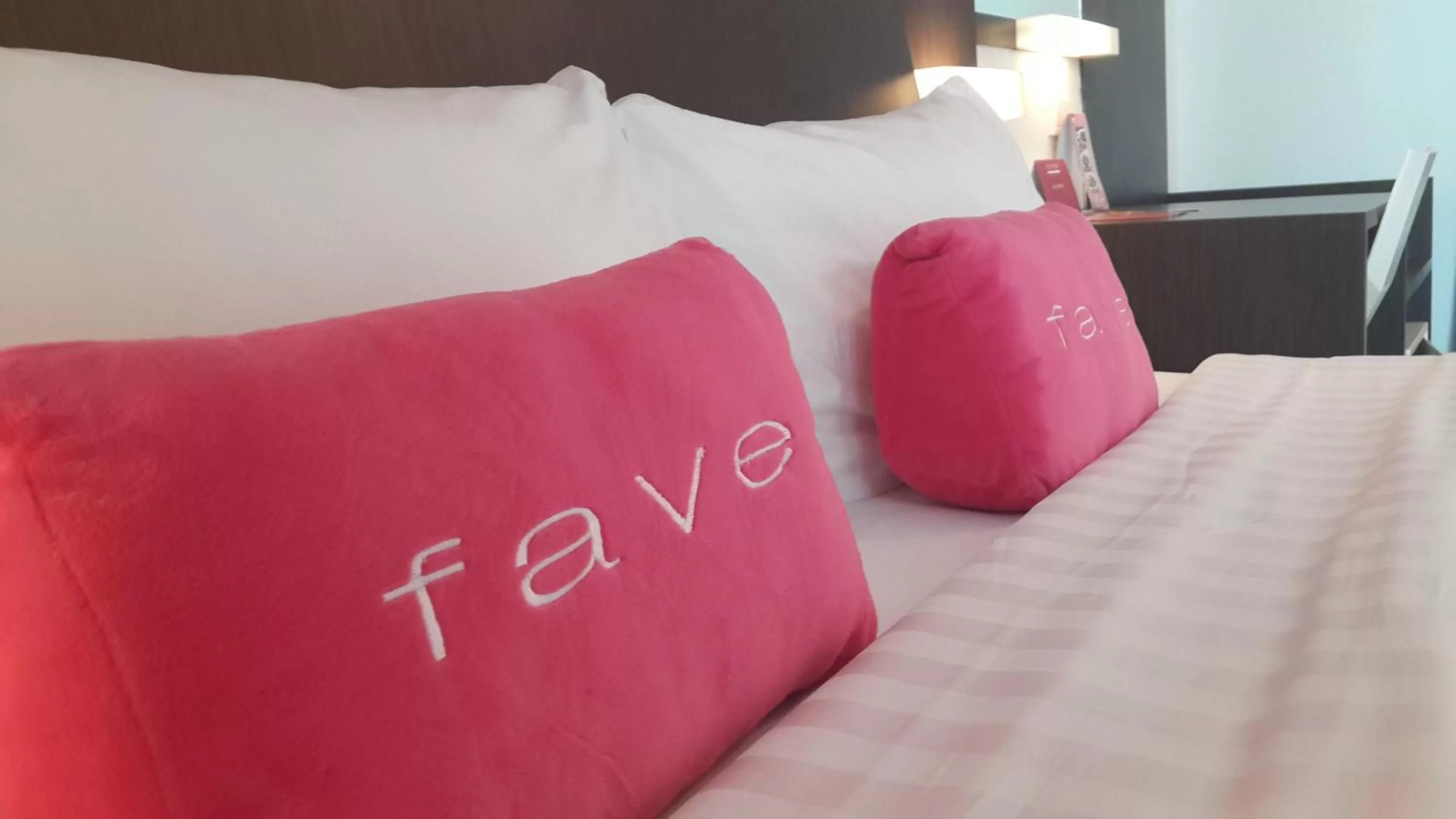 Decorative detail, Bed in favehotel Pluit Junction