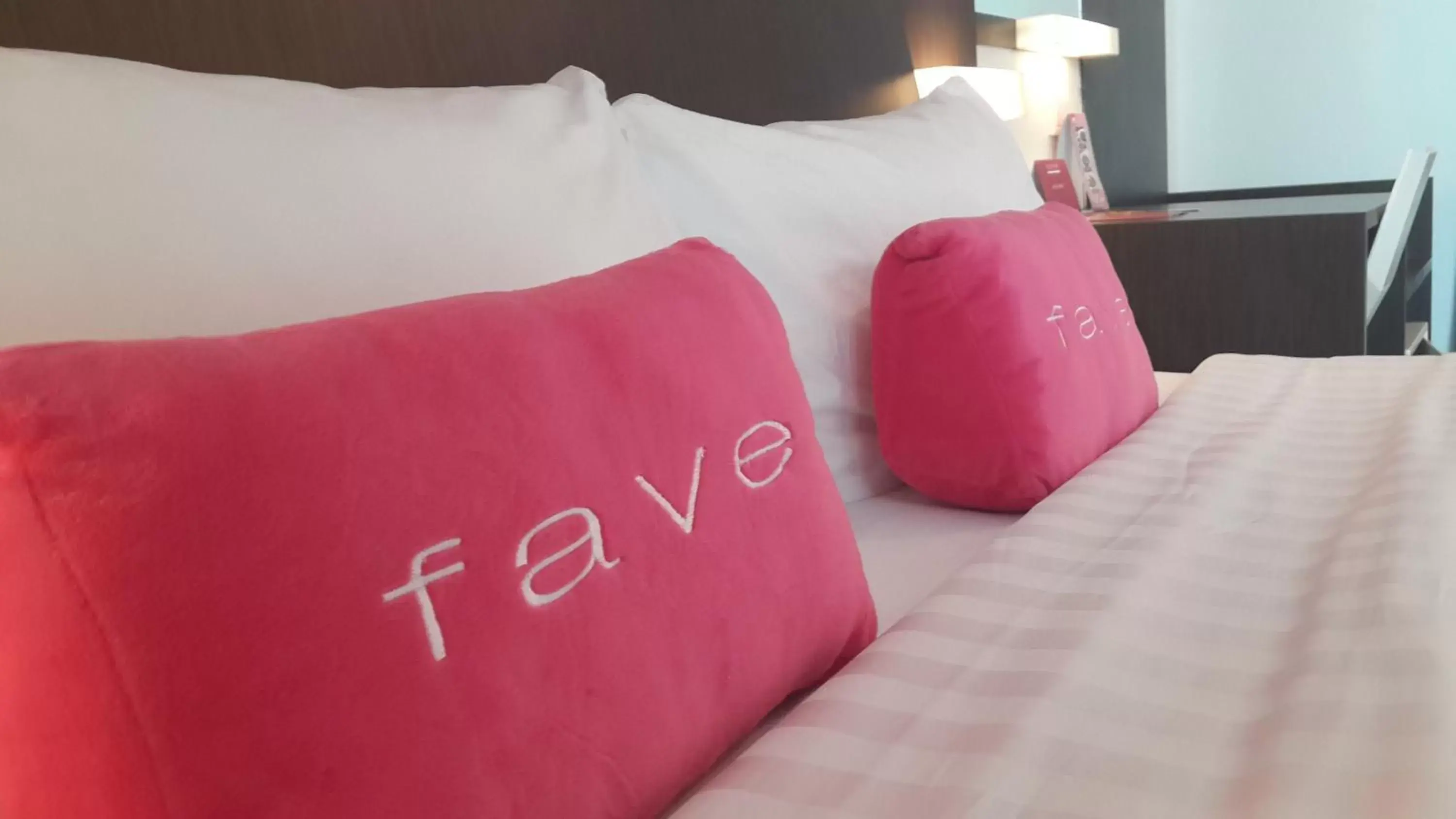 Decorative detail, Bed in favehotel Pluit Junction