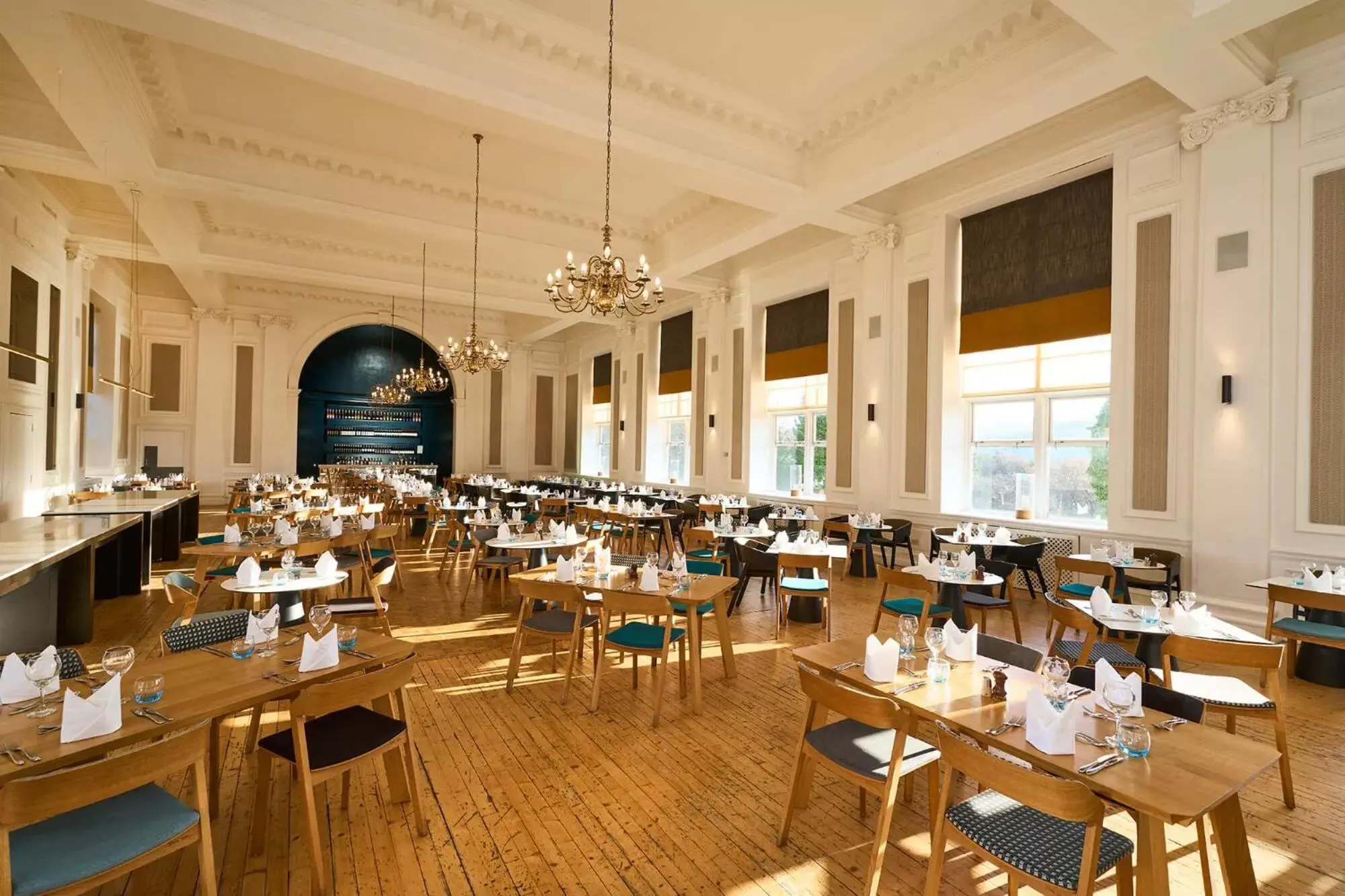 Restaurant/places to eat in Peebles Hydro Restaurant/places to eat in Peebles Hydro