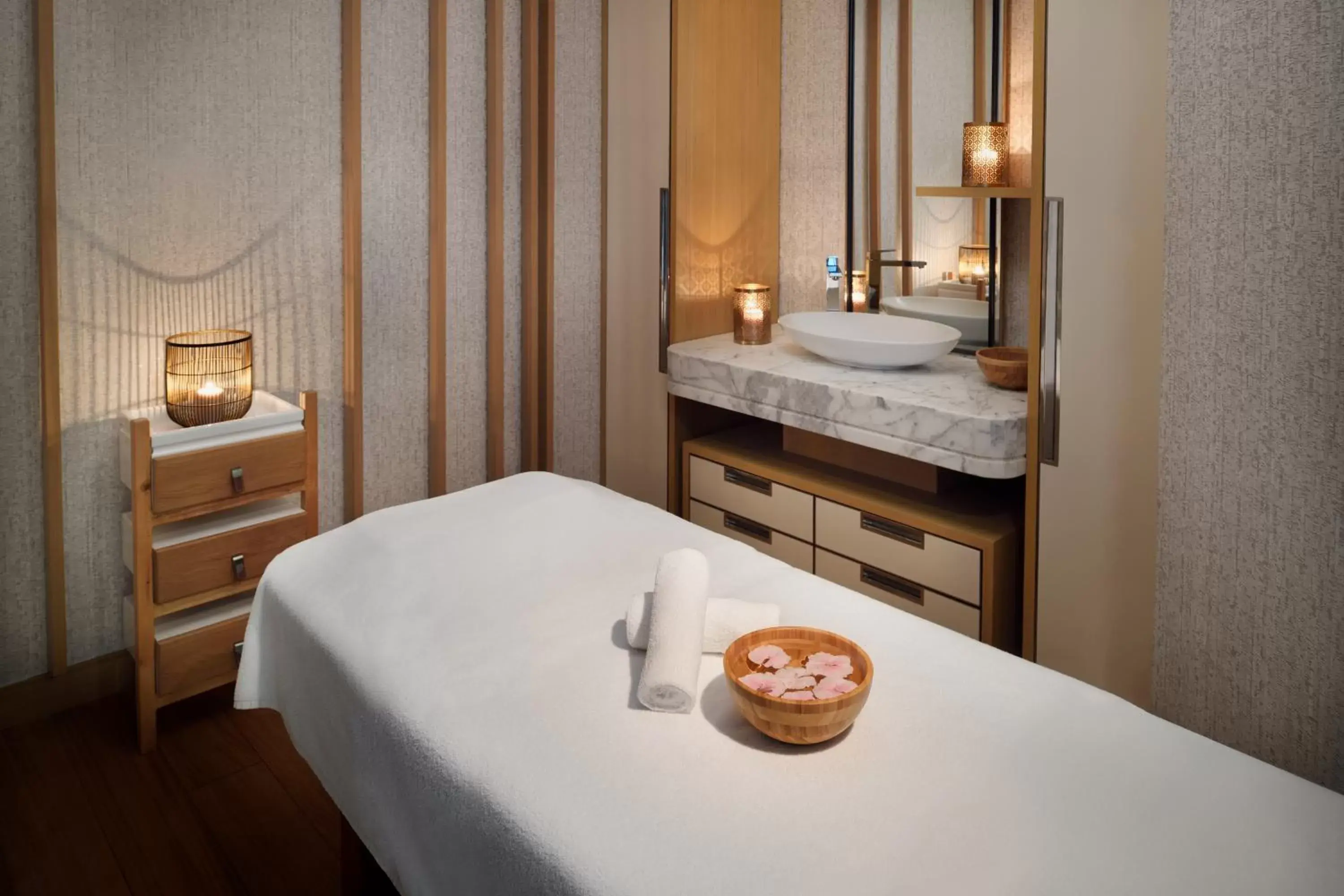 Massage, Bed in Crowne Plaza - Jeddah Al Salam by IHG Massage, Bed in Crowne Plaza - Jeddah Al Salam by IHG