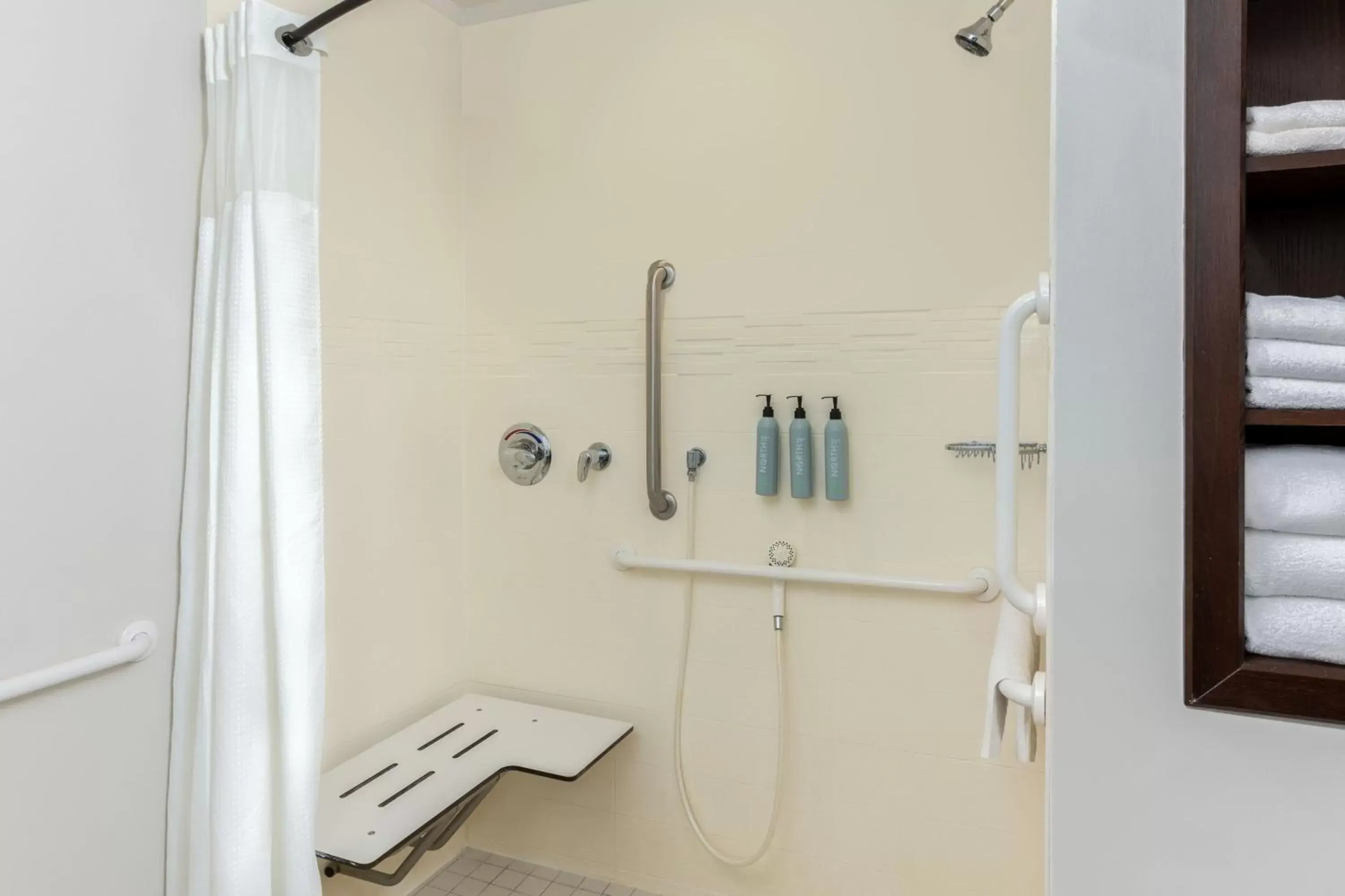 Bathroom in Residence Inn by Marriott Corona Riverside