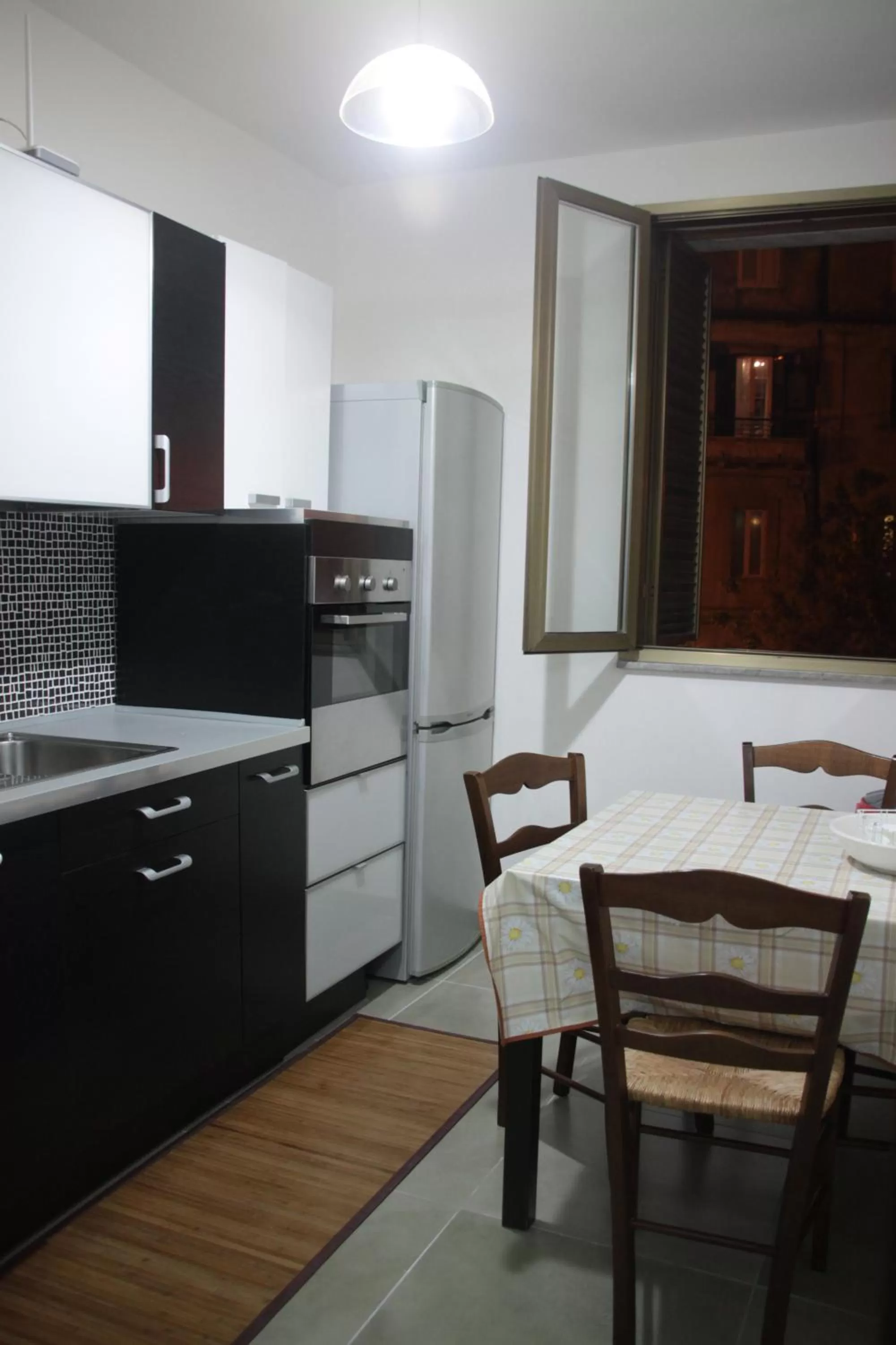 Kitchen or kitchenette, Kitchen/Kitchenette in B&B Cosenza