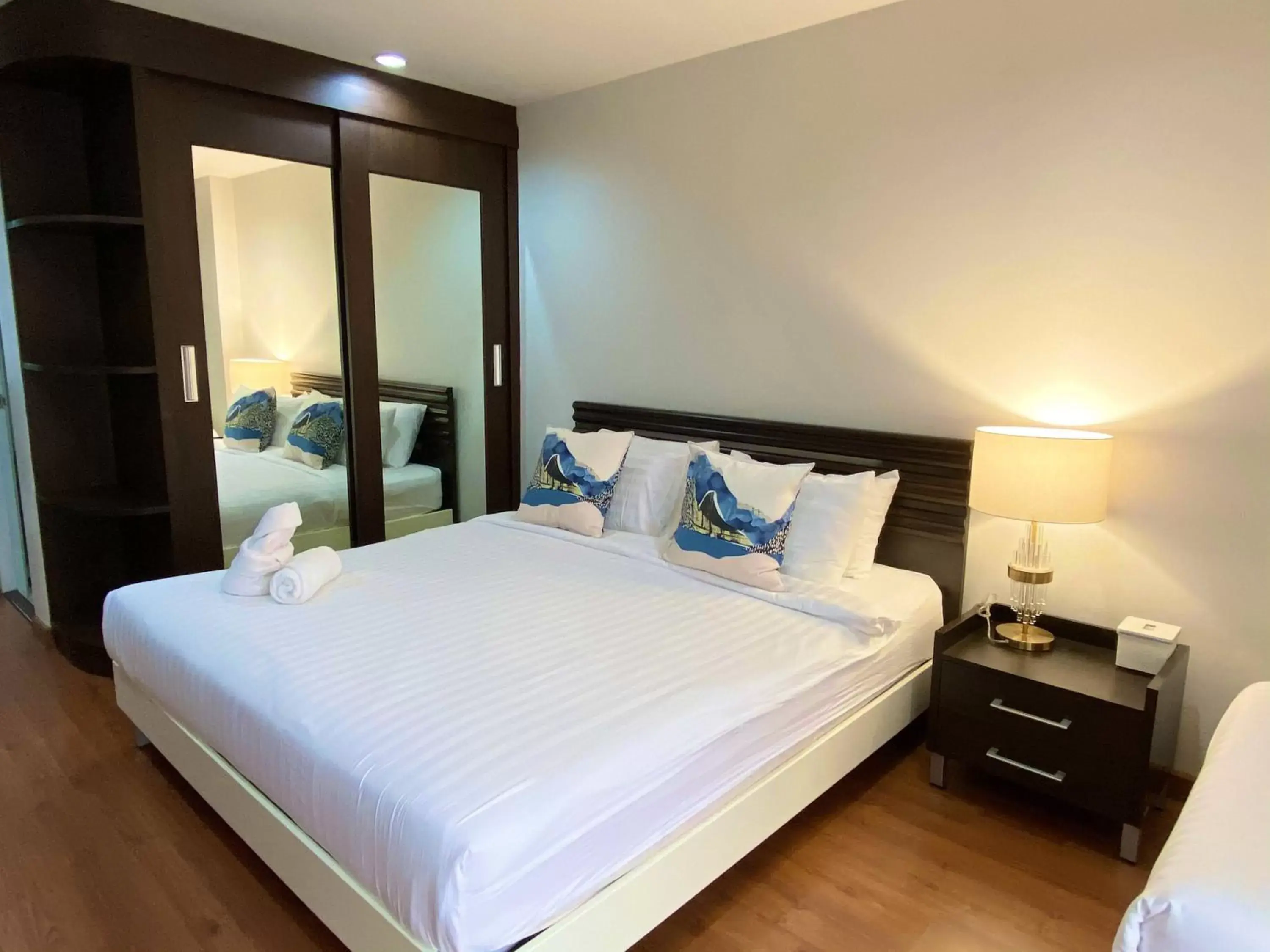 Bed in 14 Place Sukhumvit Suites