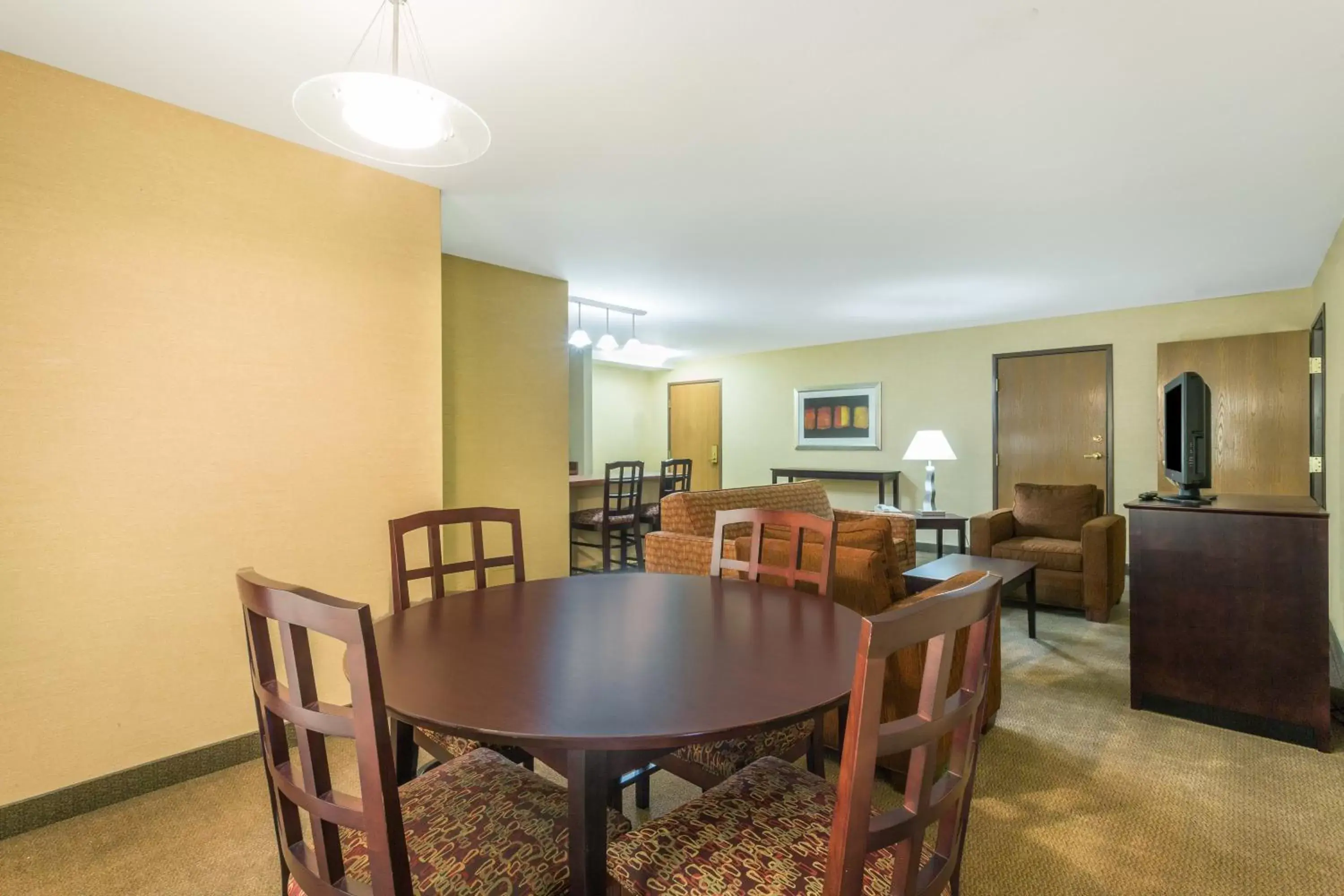 Bedroom, Dining Area in Holiday Inn Express Hotel & Suites Nogales, an IHG Hotel