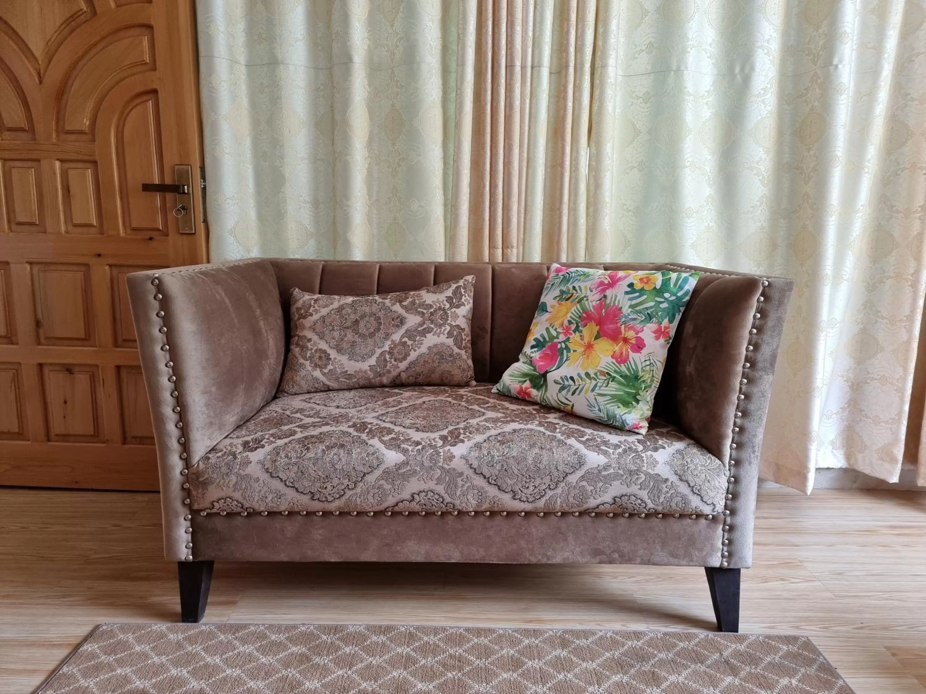 Seating area in Srinagar Homes