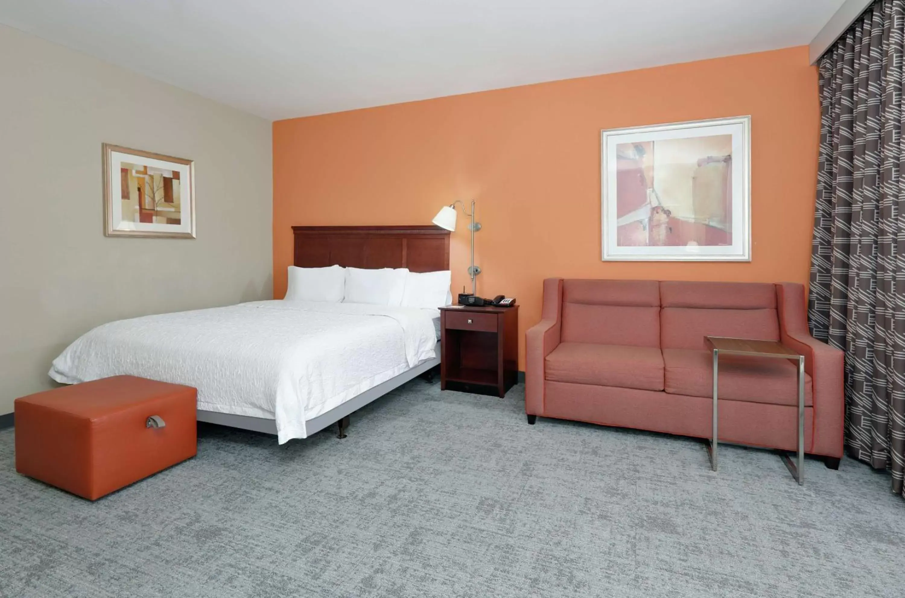 Living room, Bed in Hampton Inn & Suites Abilene I-20