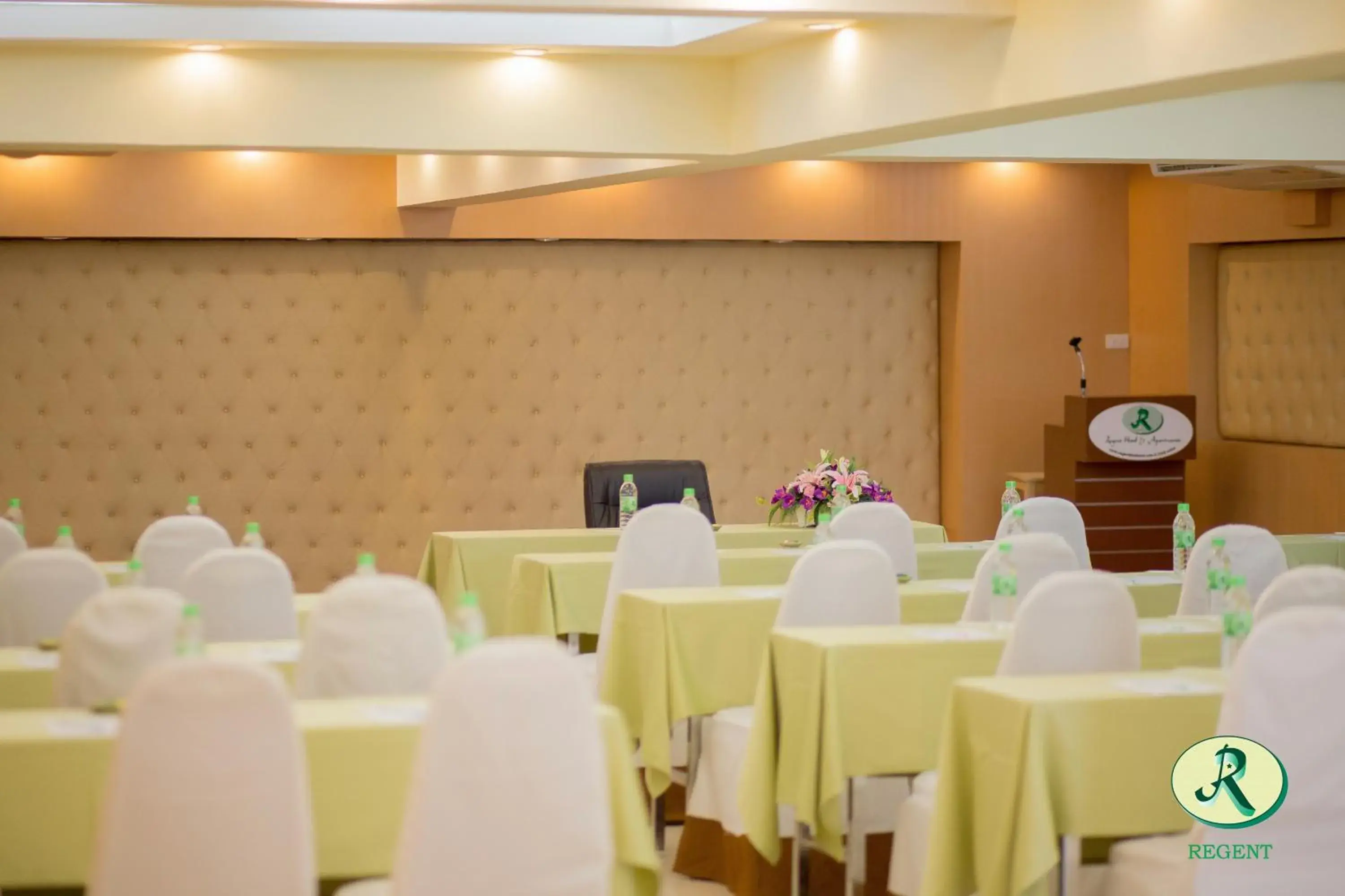 Meeting/conference room, Banquet Facilities in Regent Ramkhamhaeng 22
