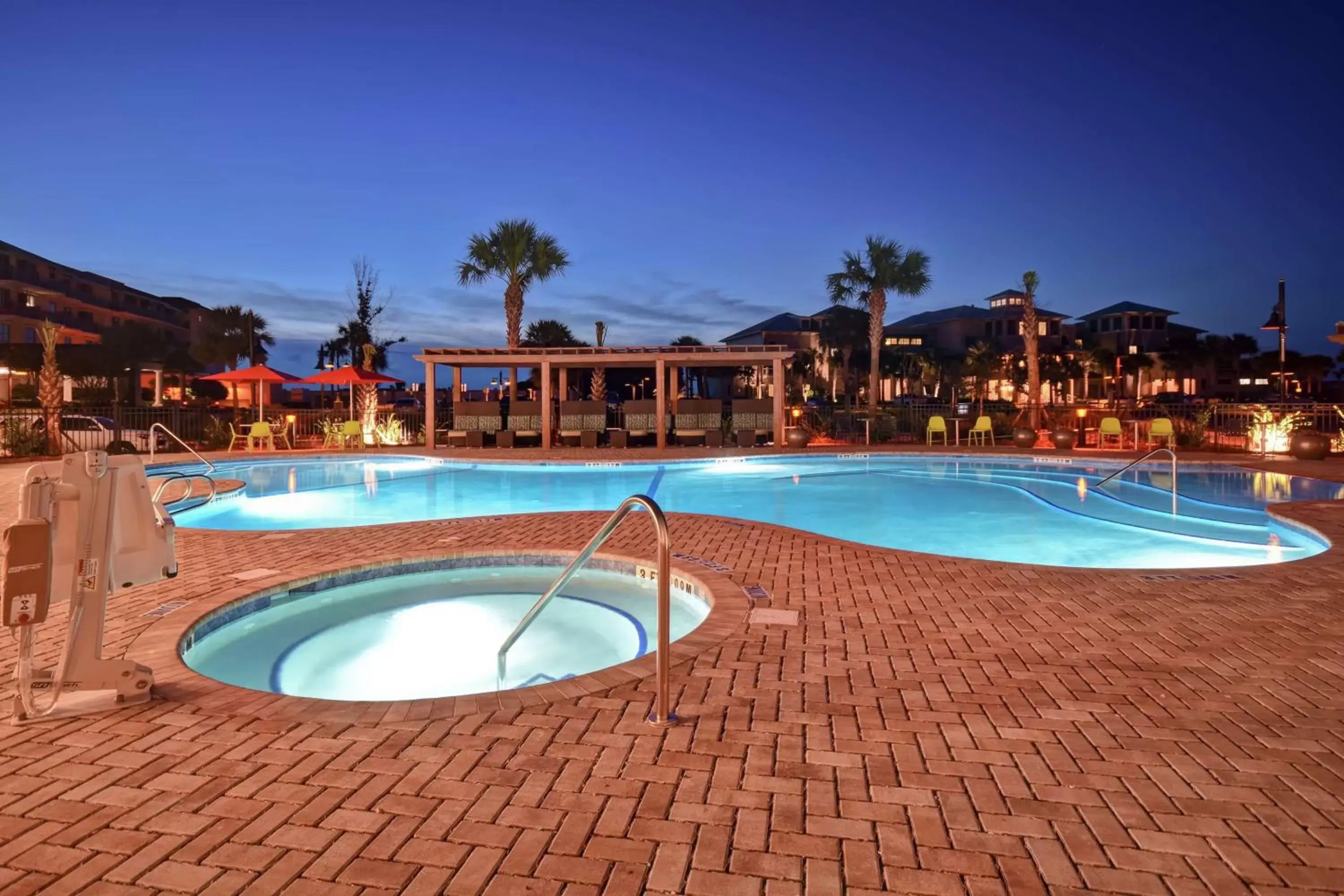 Swimming Pool in Home2 Suites By Hilton Jekyll Island