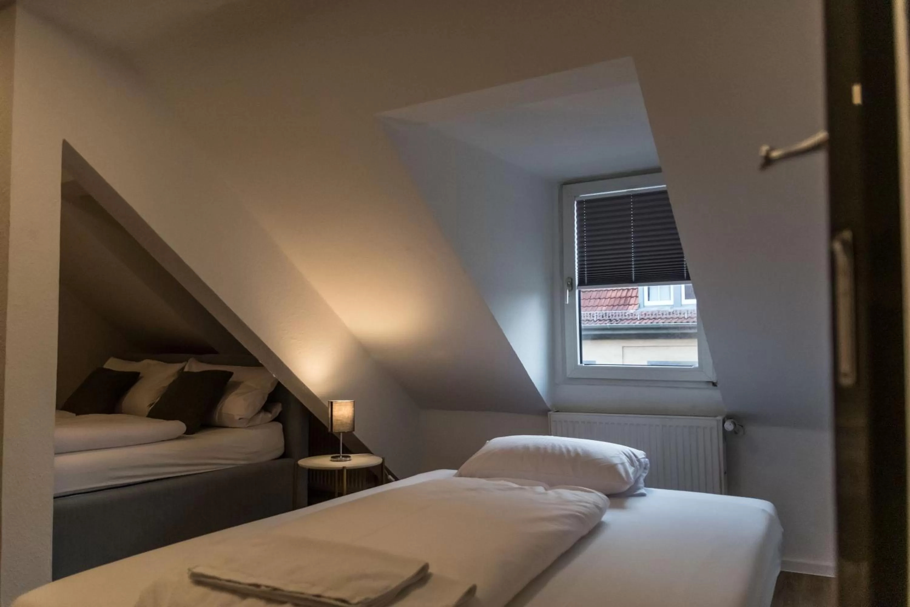 Bed in Altstadt Hotel Self Check-In